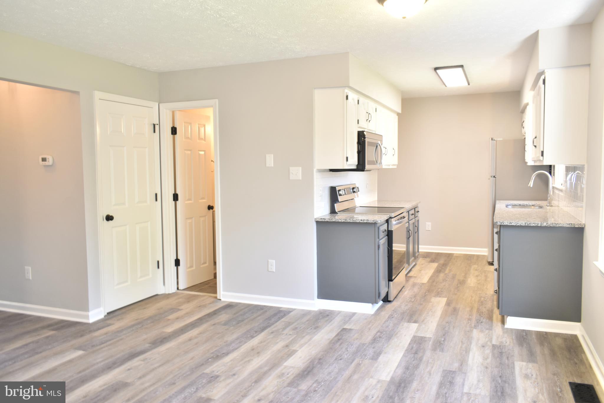 ALBIN VILLAGE - Residential