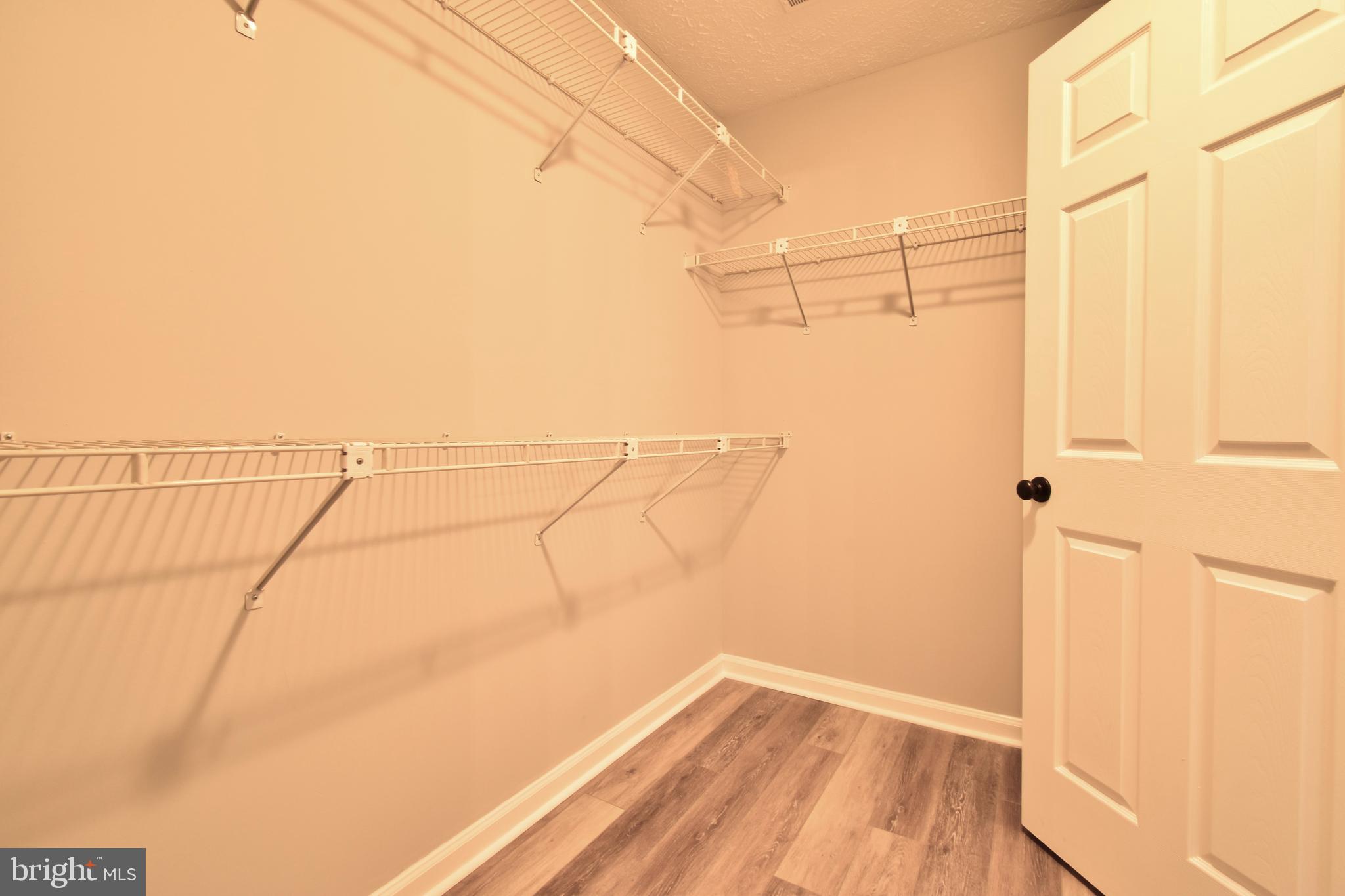 ALBIN VILLAGE - Residential