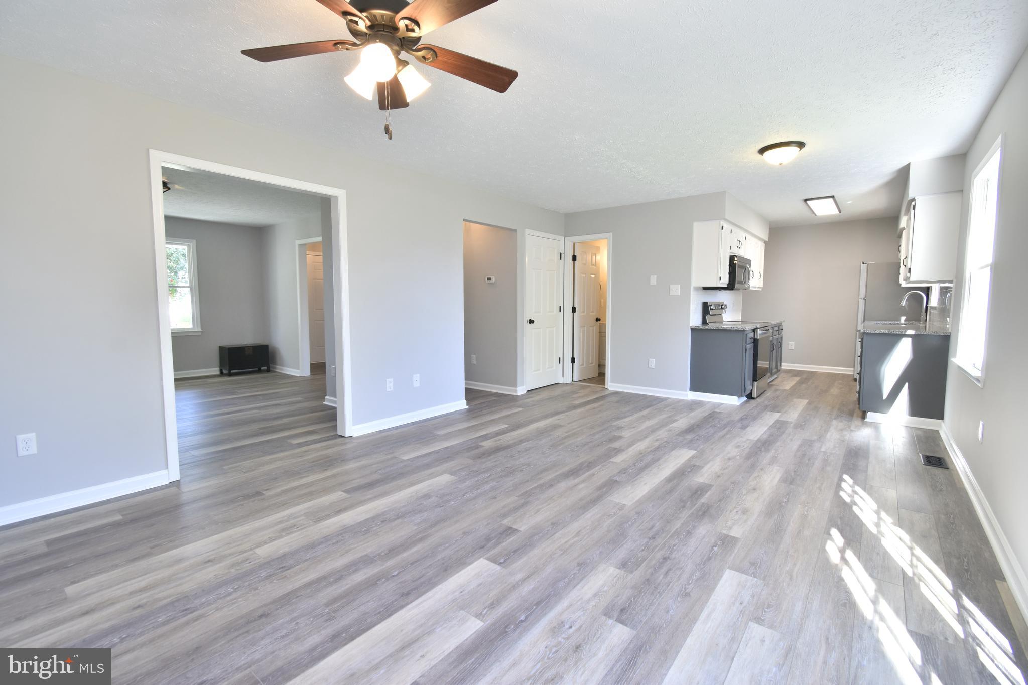 ALBIN VILLAGE - Residential