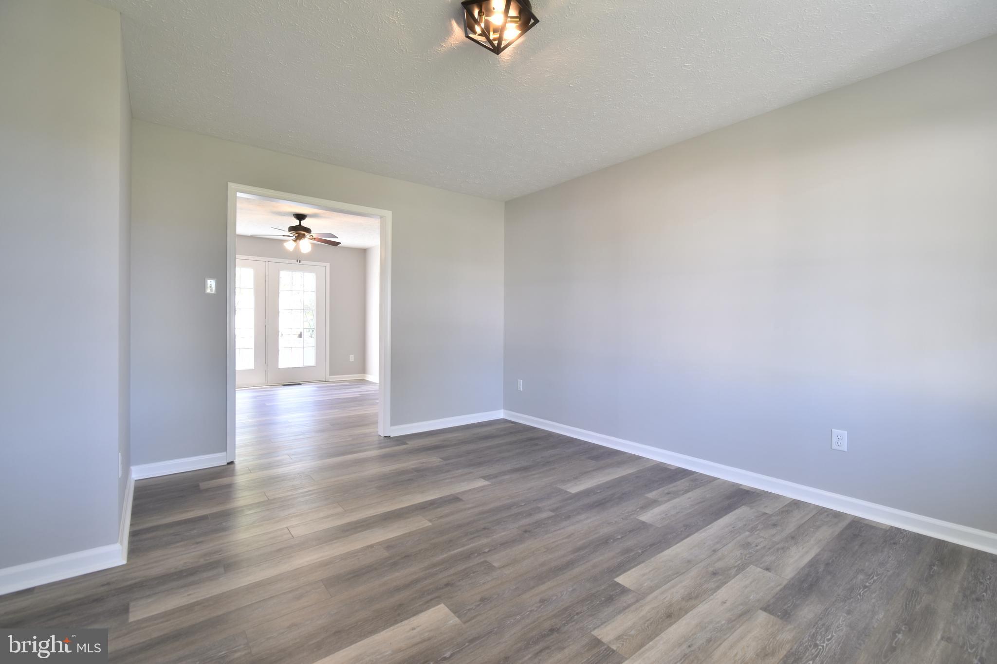 ALBIN VILLAGE - Residential