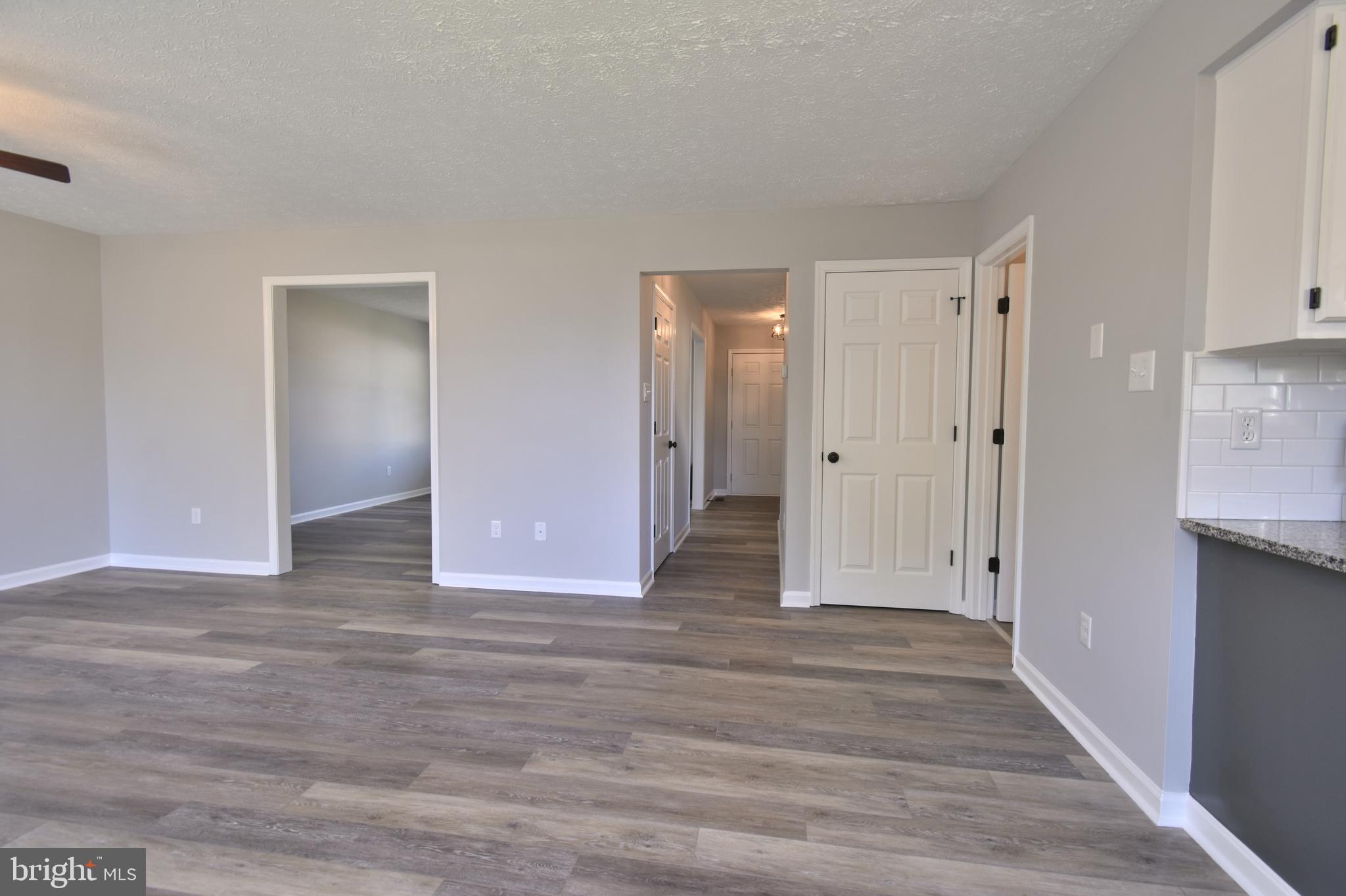 ALBIN VILLAGE - Residential