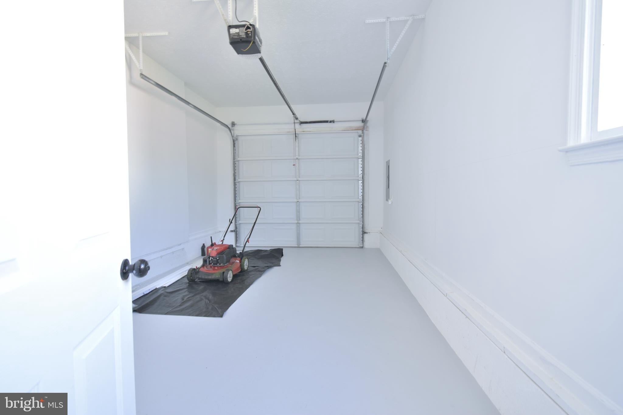 ALBIN VILLAGE - Residential