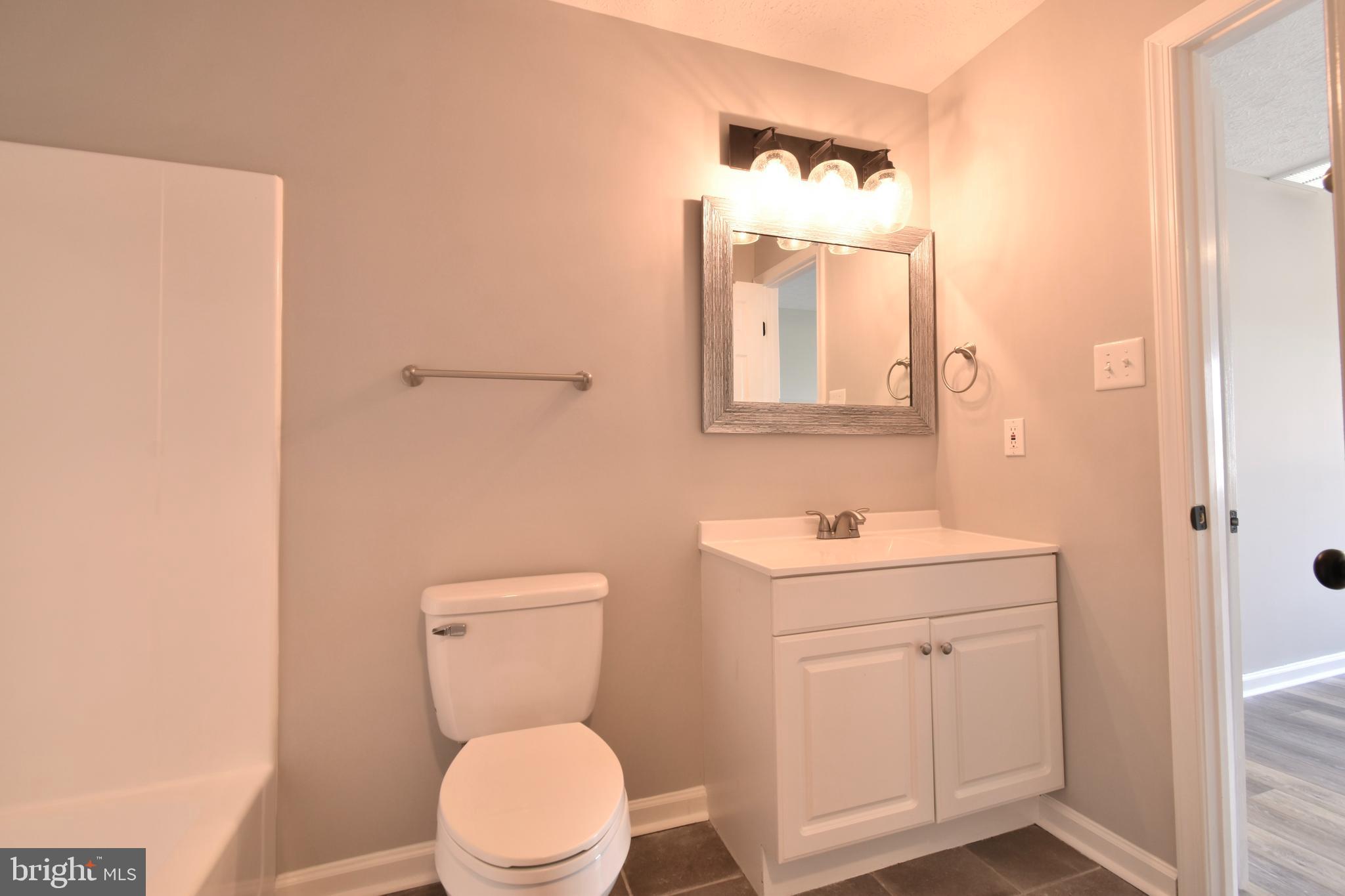 ALBIN VILLAGE - Residential