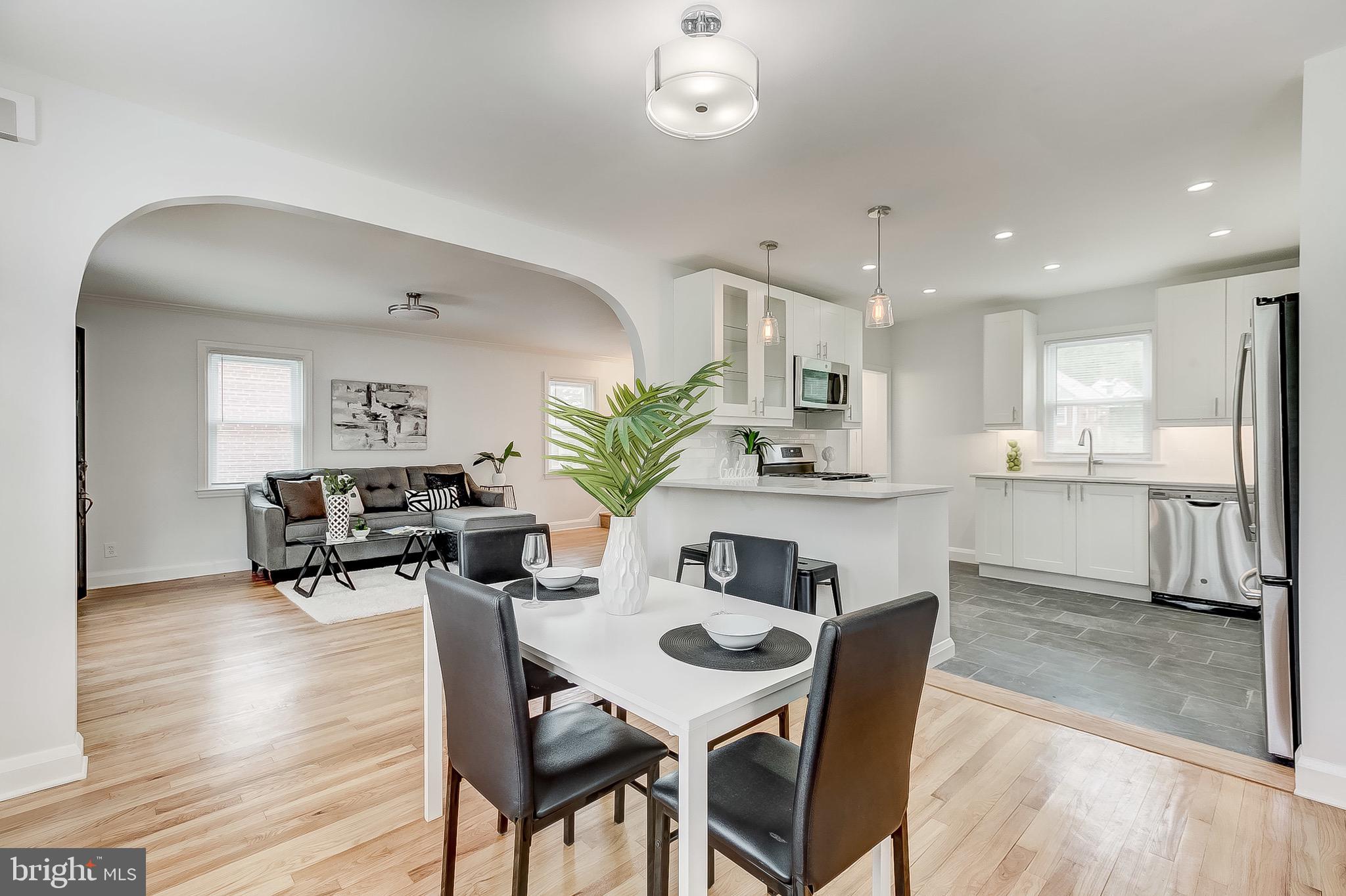 LAURAVILLE HISTORIC DISTRICT - Residential