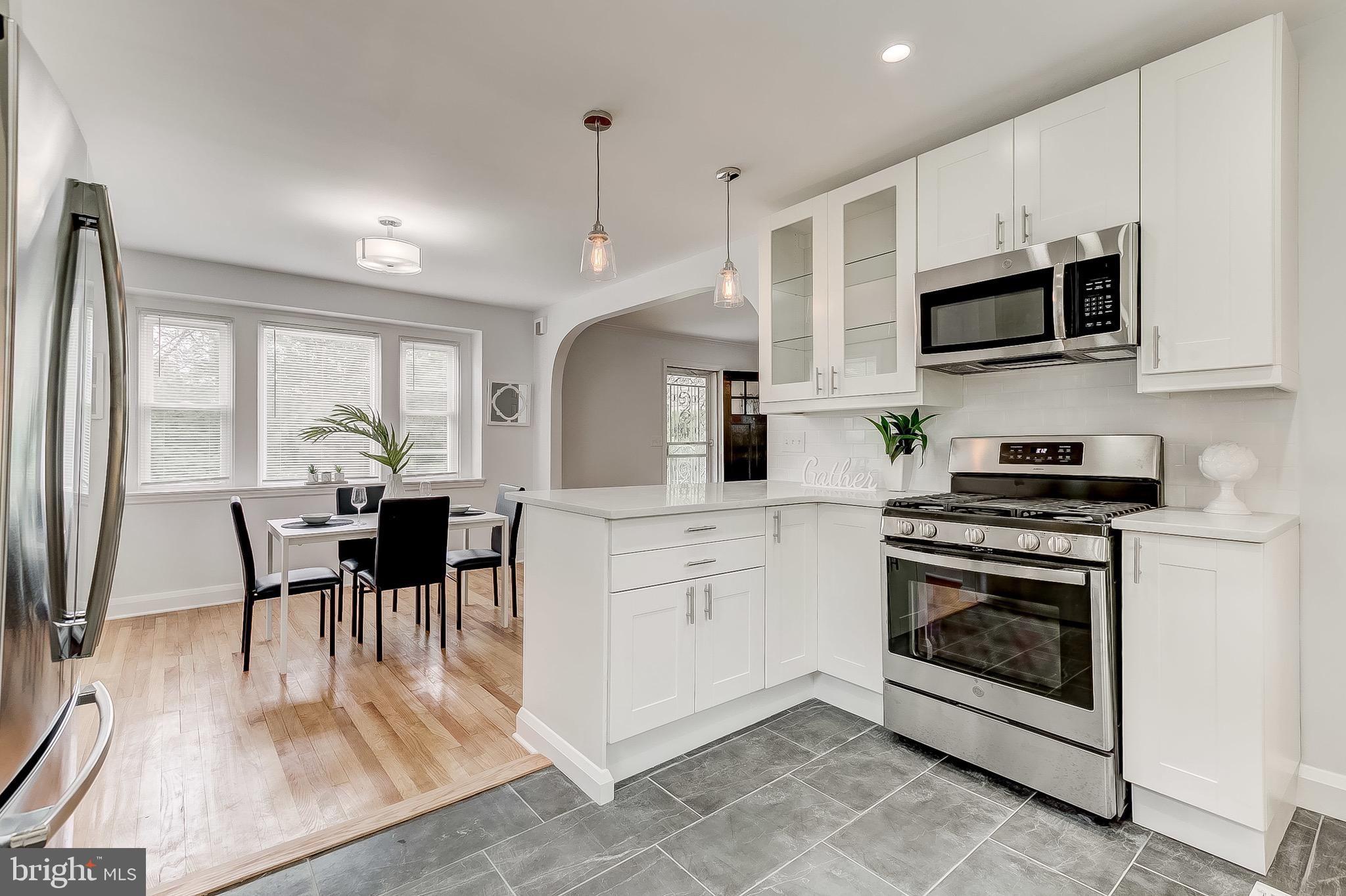 LAURAVILLE HISTORIC DISTRICT - Residential