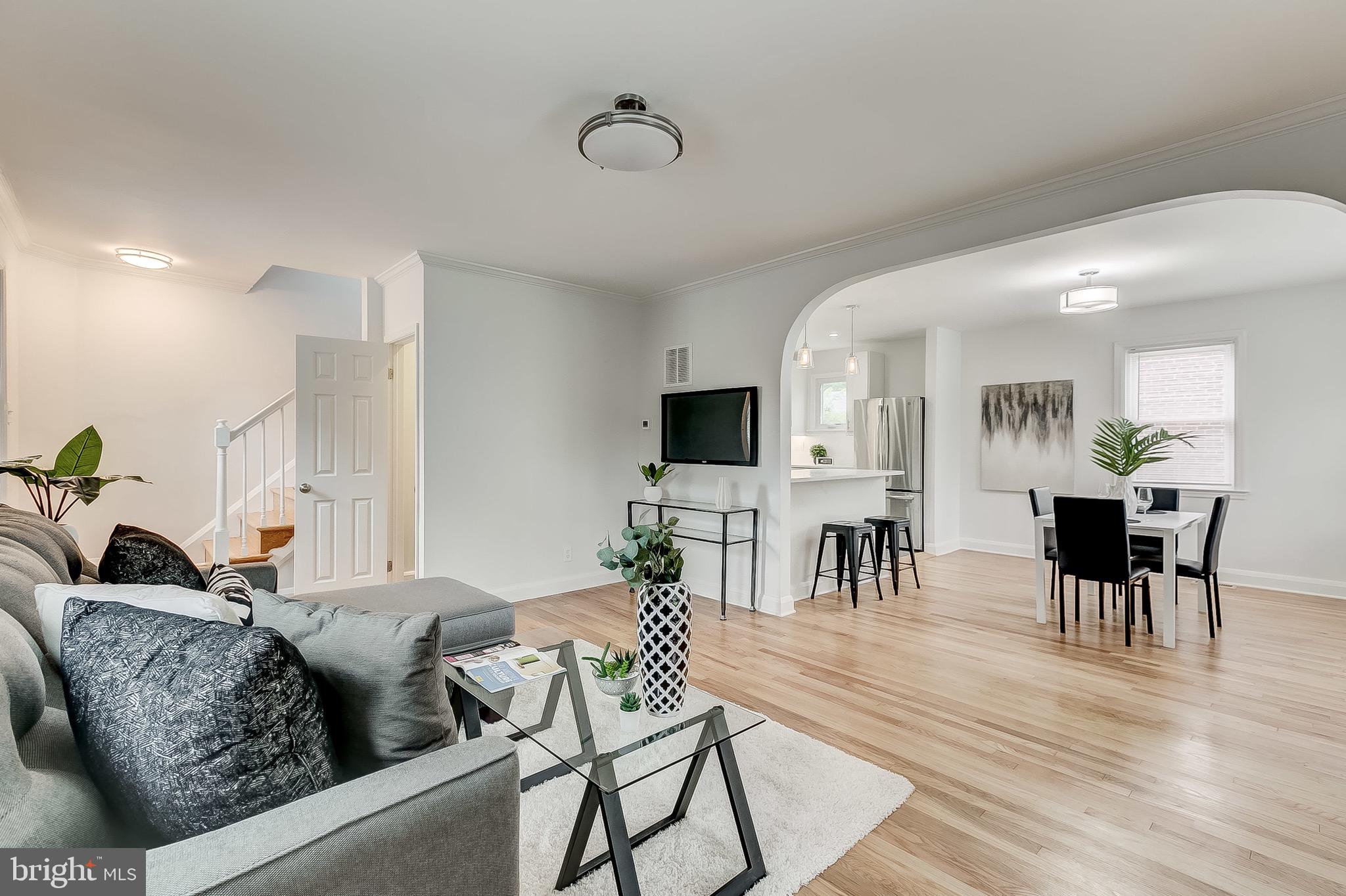 LAURAVILLE HISTORIC DISTRICT - Residential