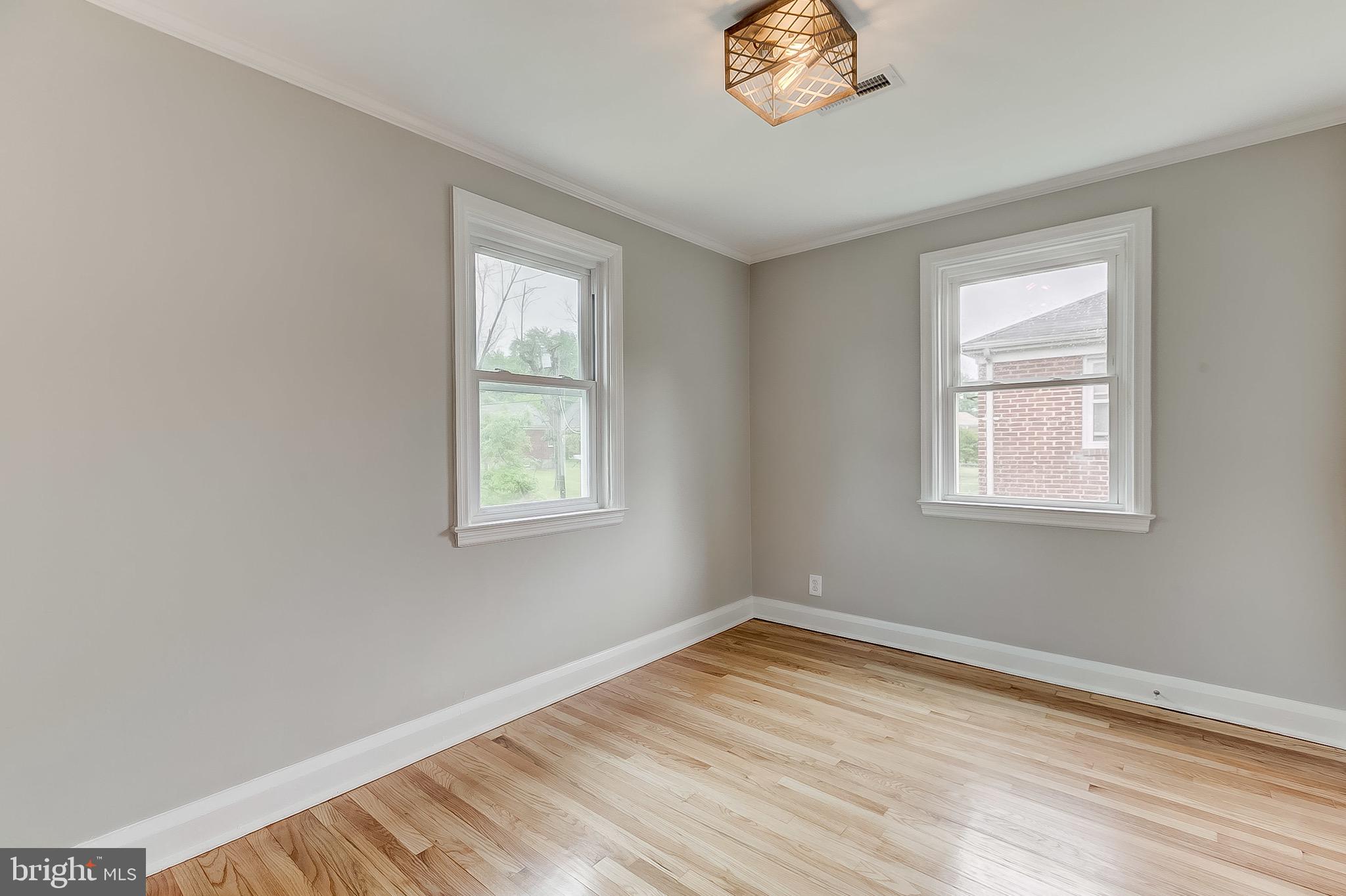 LAURAVILLE HISTORIC DISTRICT - Residential