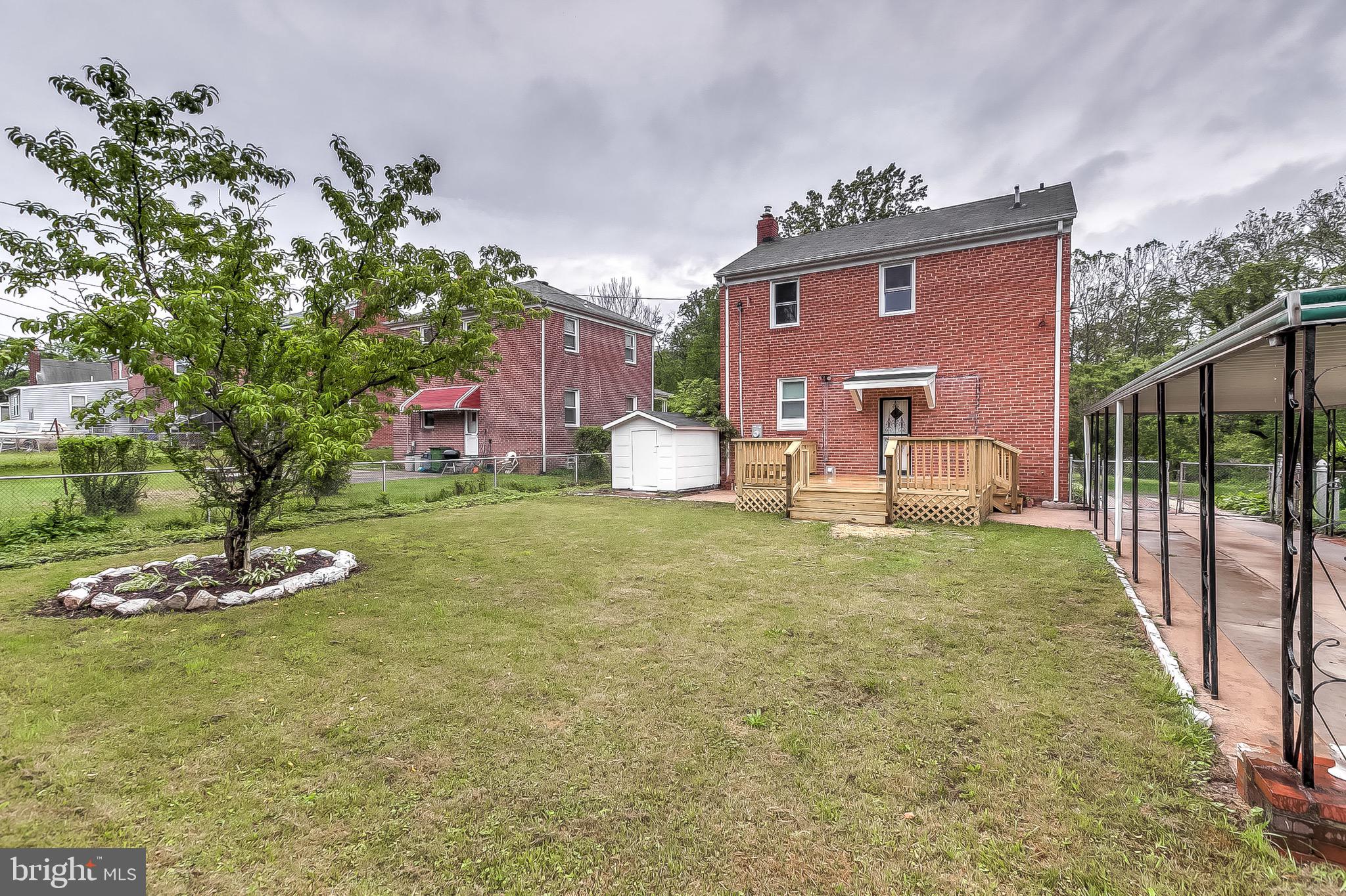 LAURAVILLE HISTORIC DISTRICT - Residential