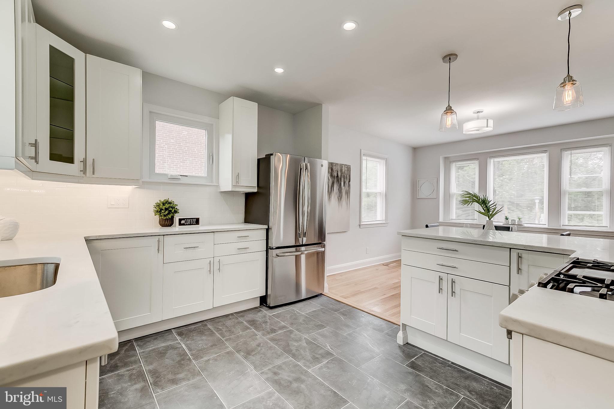 LAURAVILLE HISTORIC DISTRICT - Residential