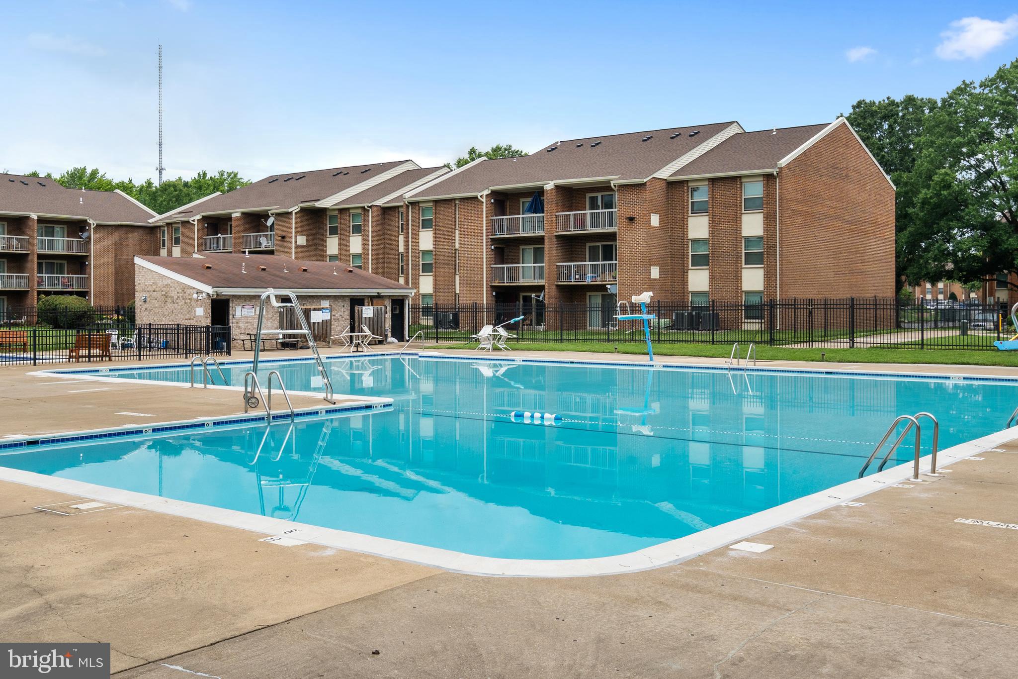 COLCHESTER TOWNE CONDO - Residential