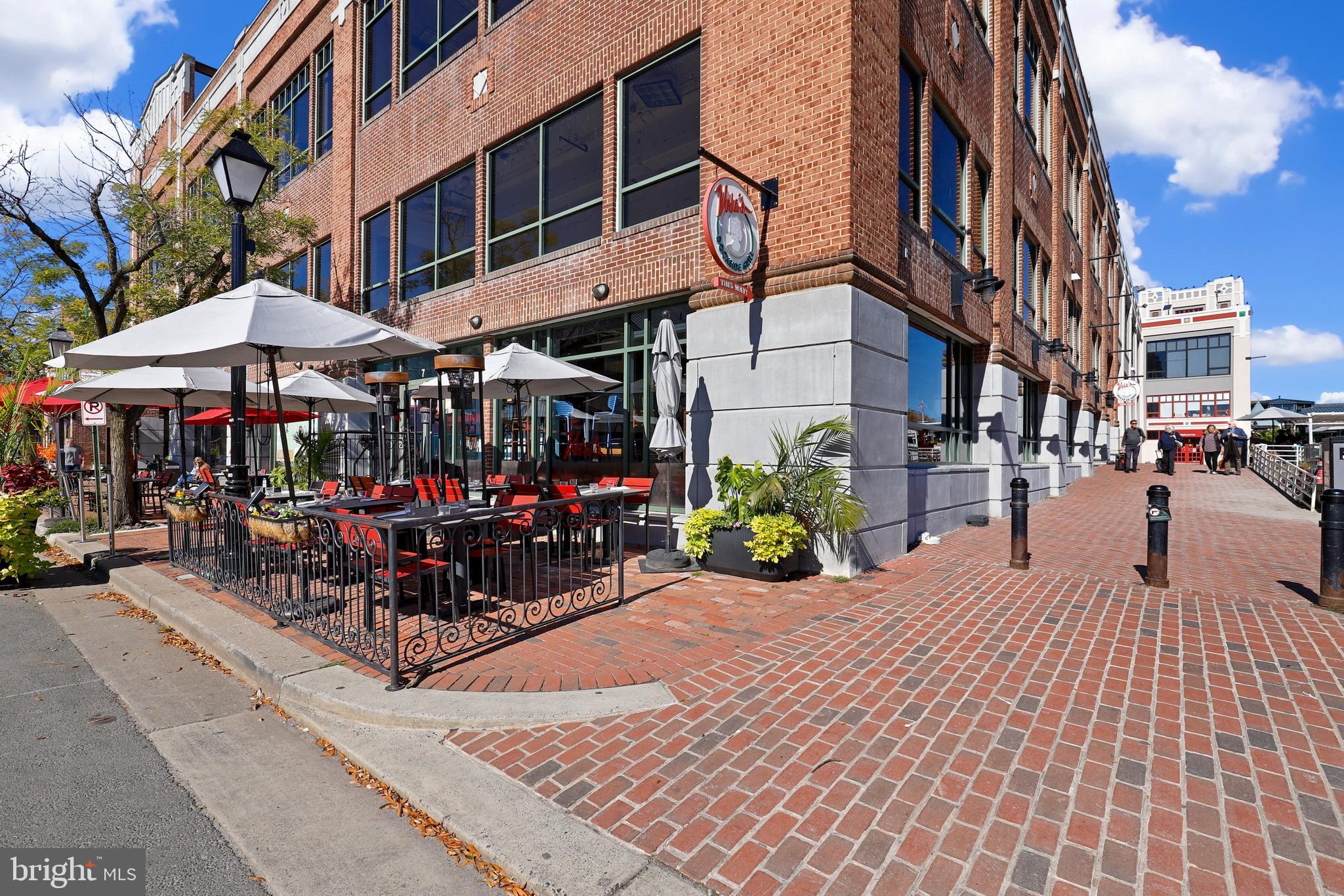 COLCHESTER TOWNE CONDO - Residential