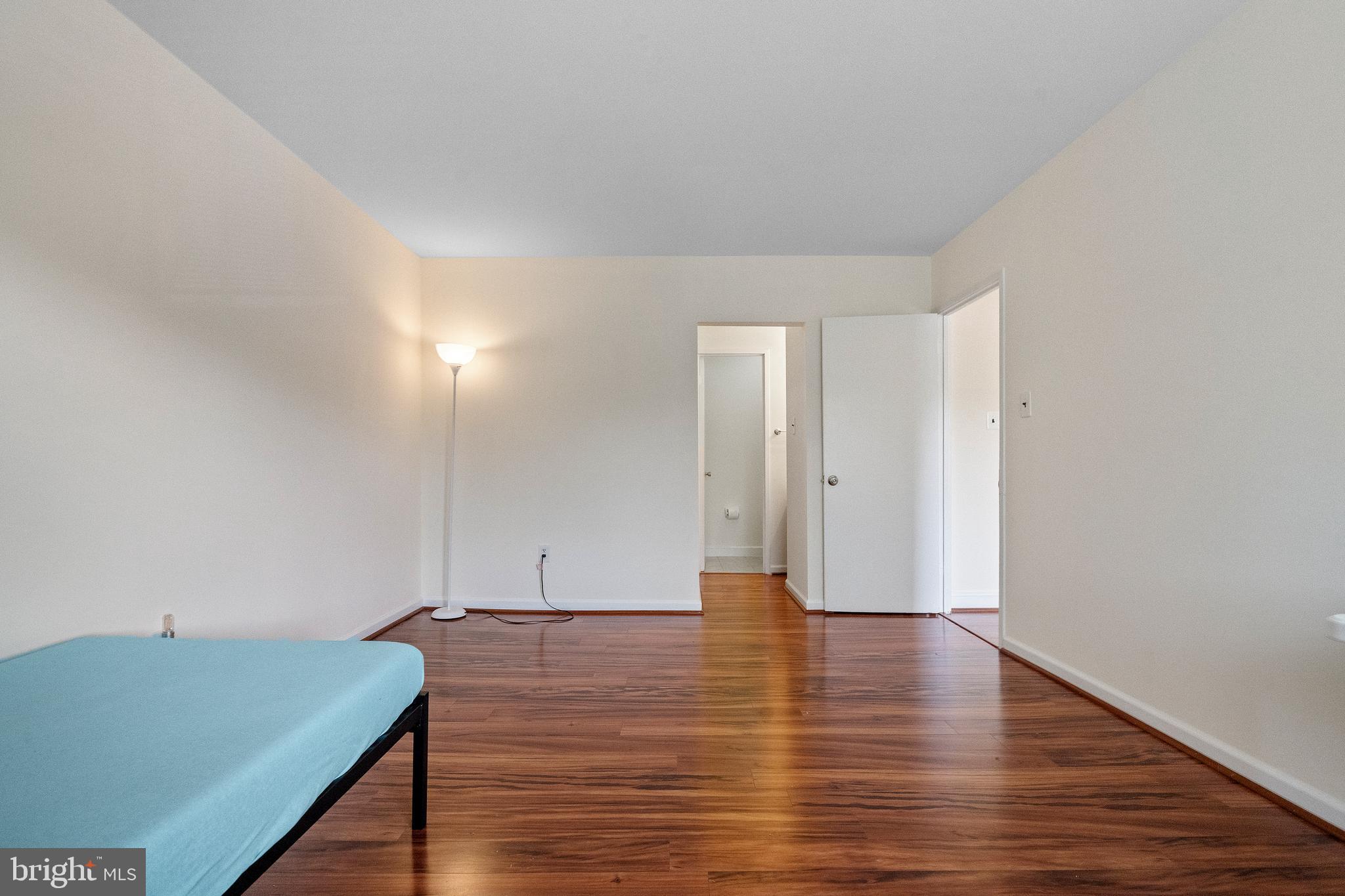 COLCHESTER TOWNE CONDO - Residential