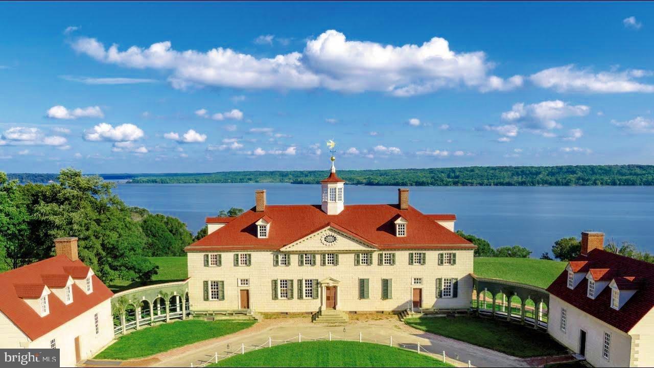 COLCHESTER TOWNE CONDO - Residential