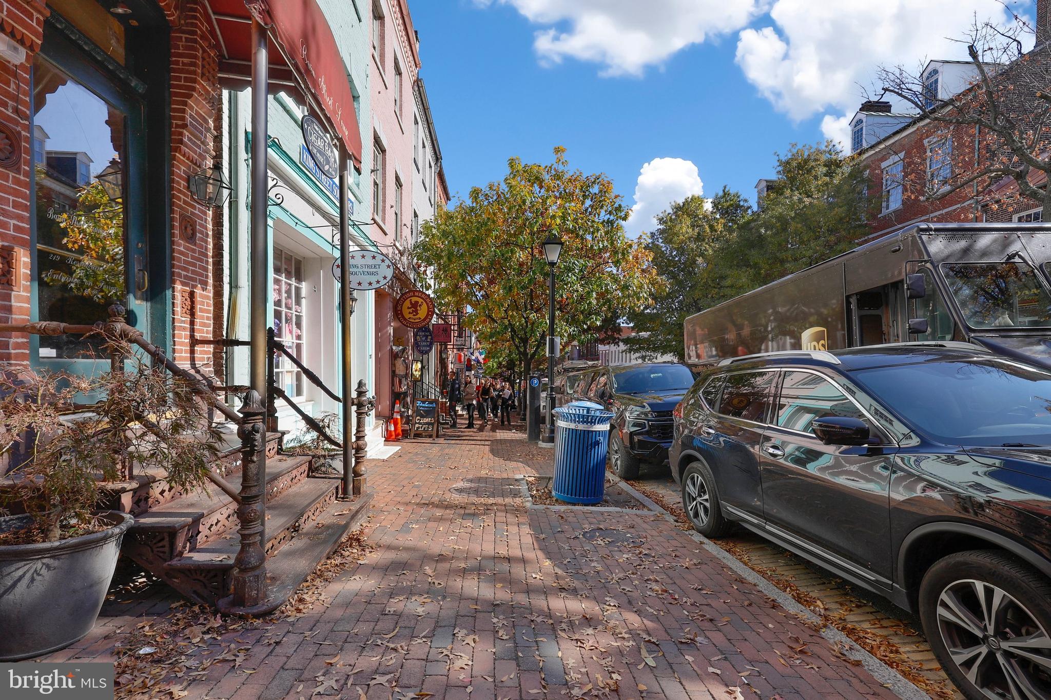 COLCHESTER TOWNE CONDO - Residential