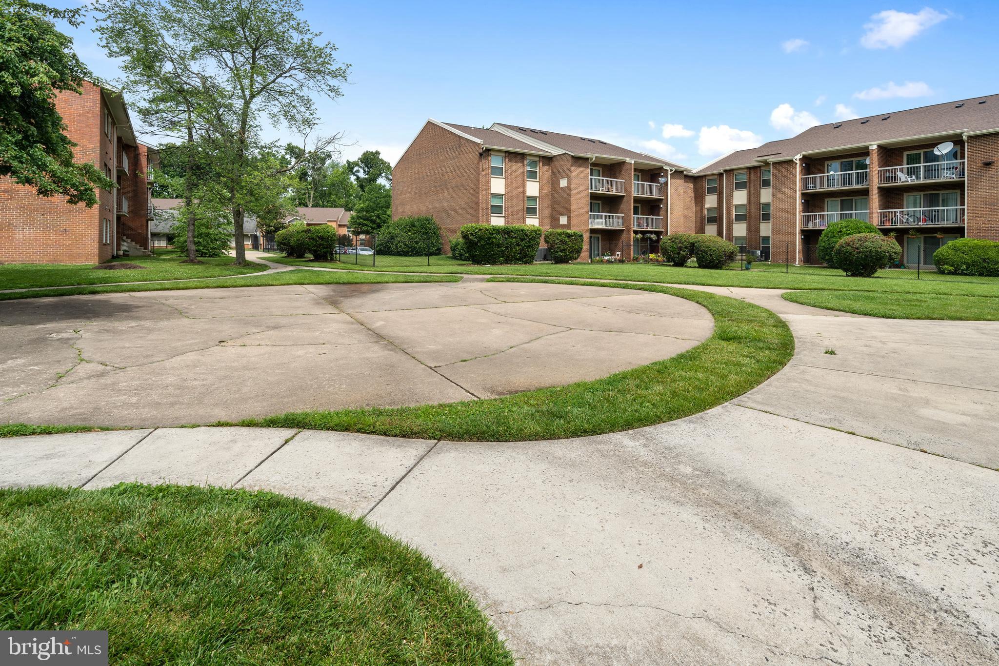 COLCHESTER TOWNE CONDO - Residential