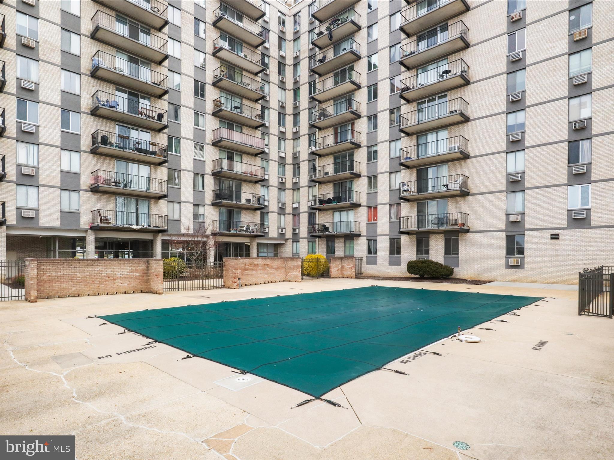 BARCROFT HILLS - Residential