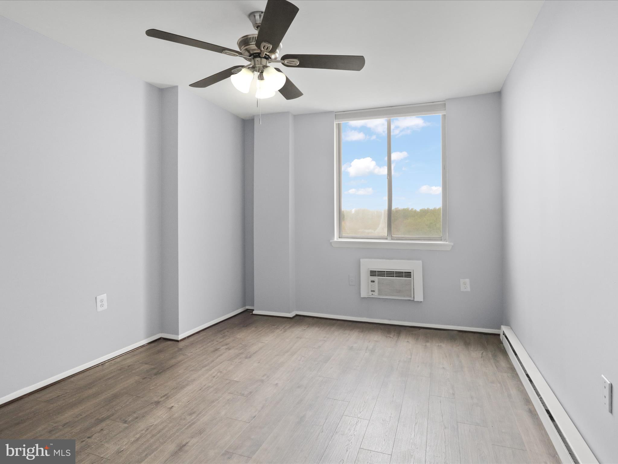 BARCROFT HILLS - Residential