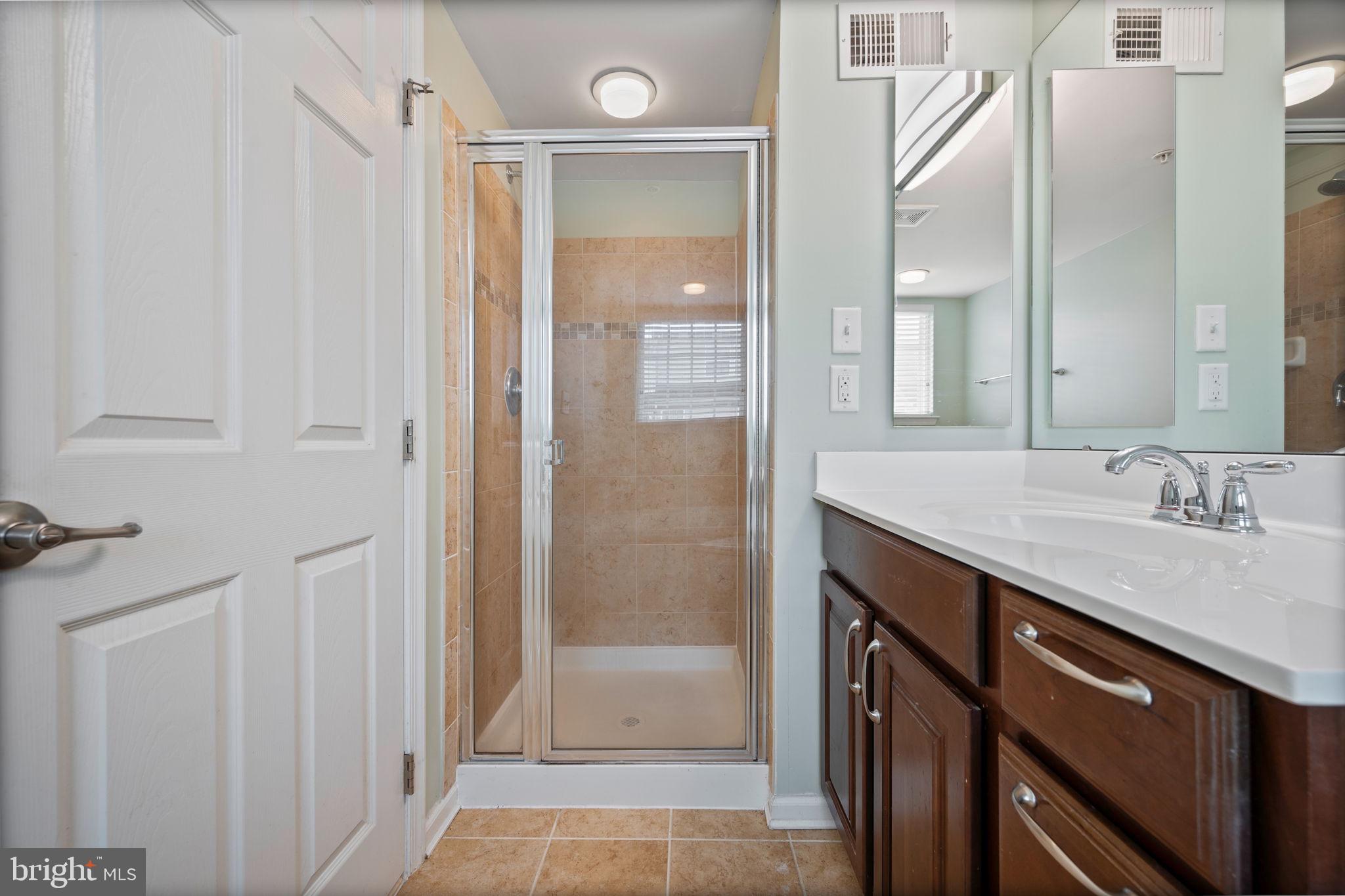 RED RUN VILLA - Residential