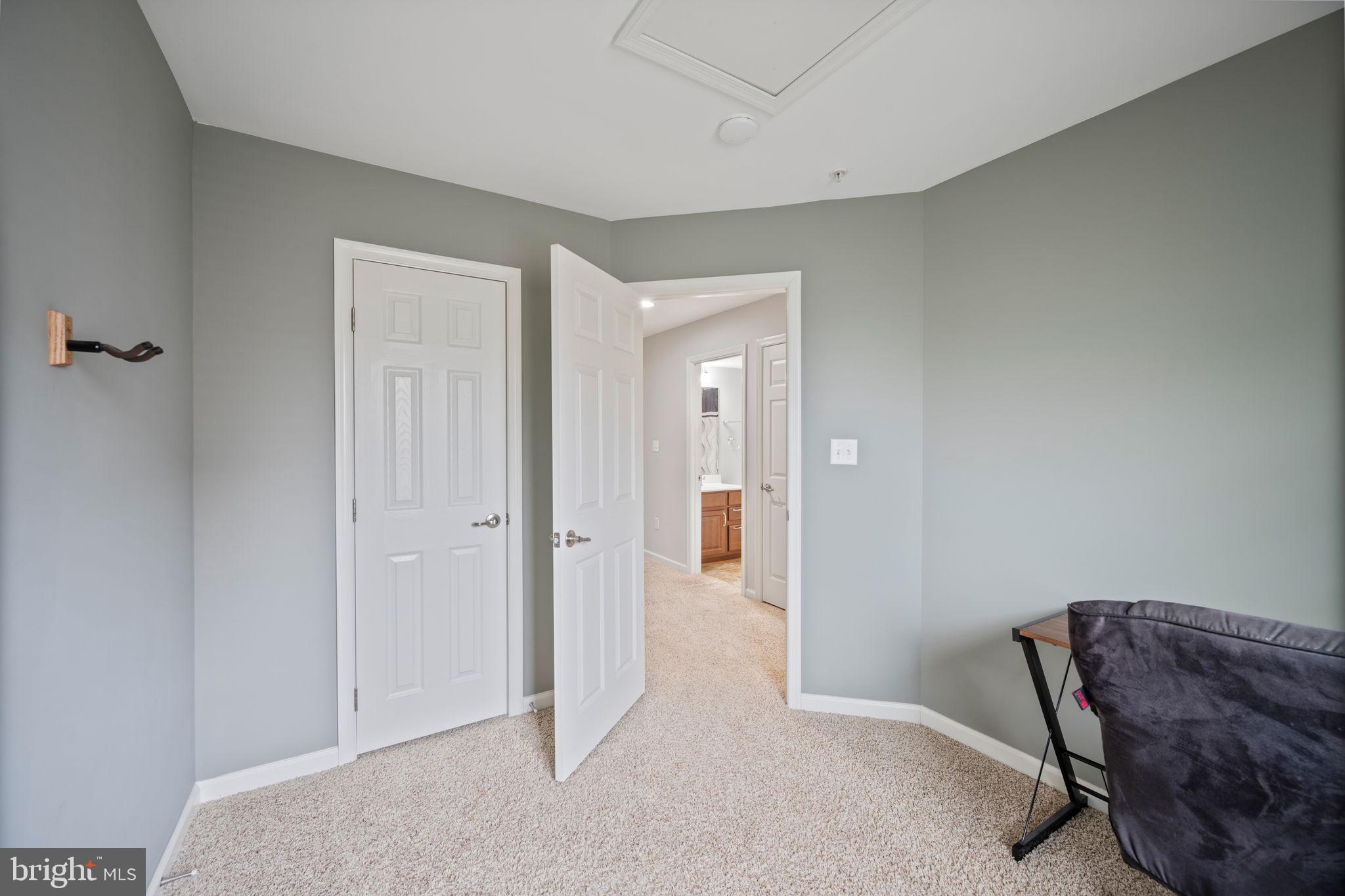 RED RUN VILLA - Residential