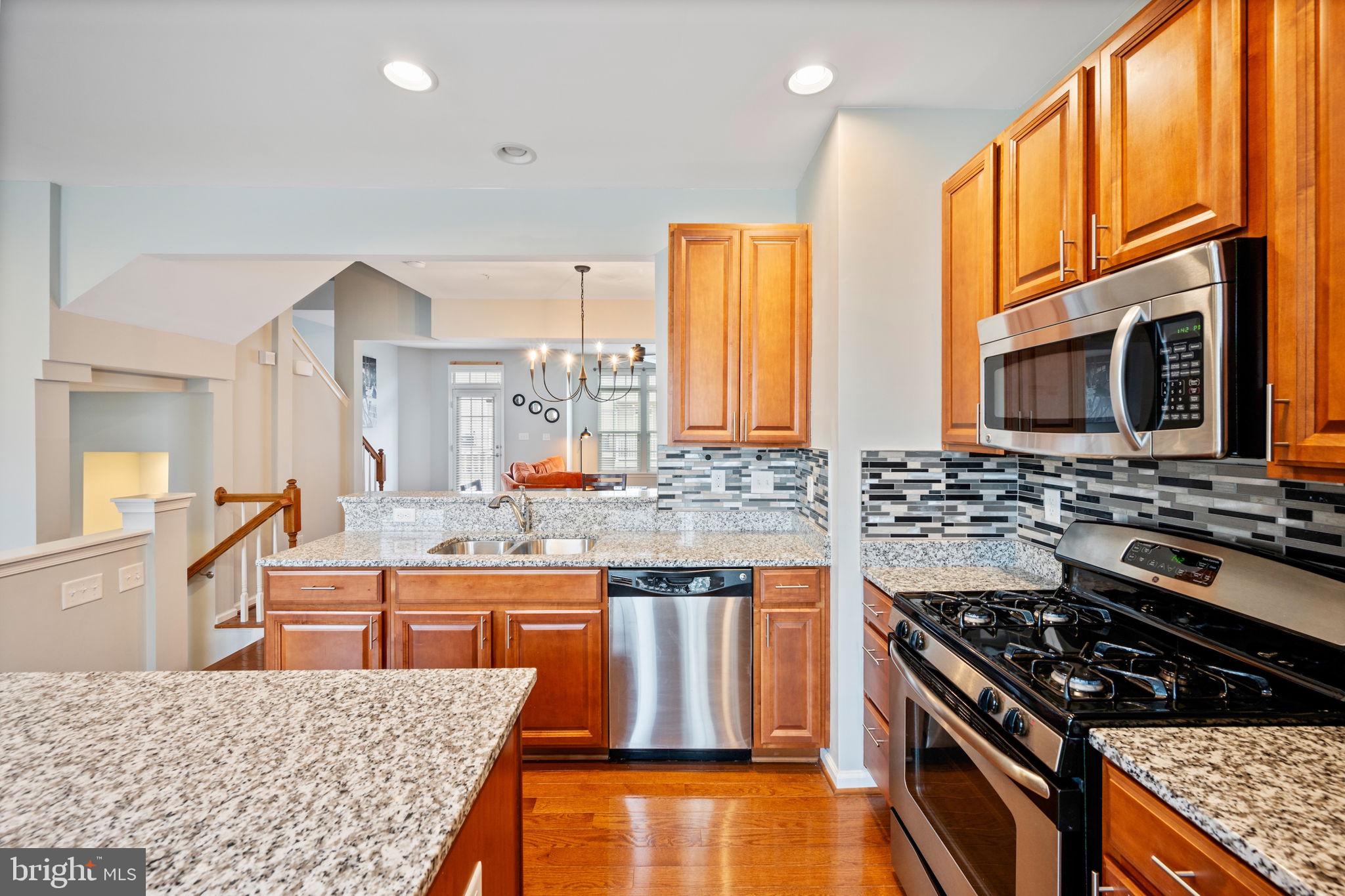 RED RUN VILLA - Residential