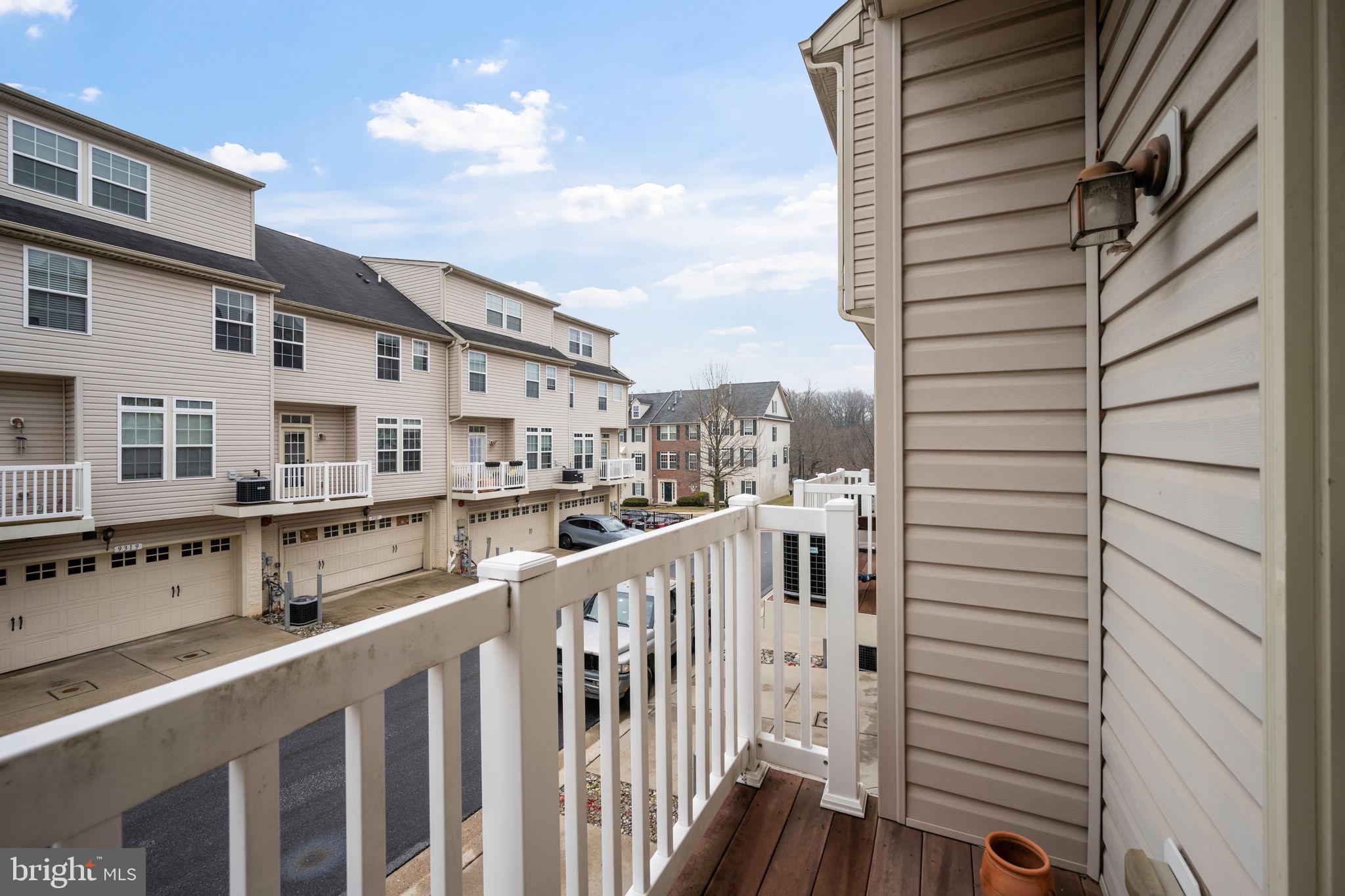 RED RUN VILLA - Residential