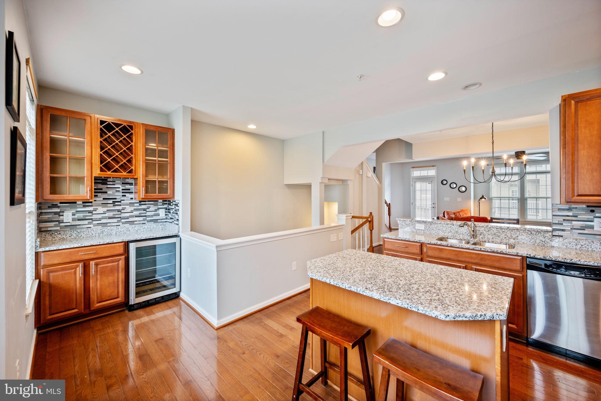 RED RUN VILLA - Residential