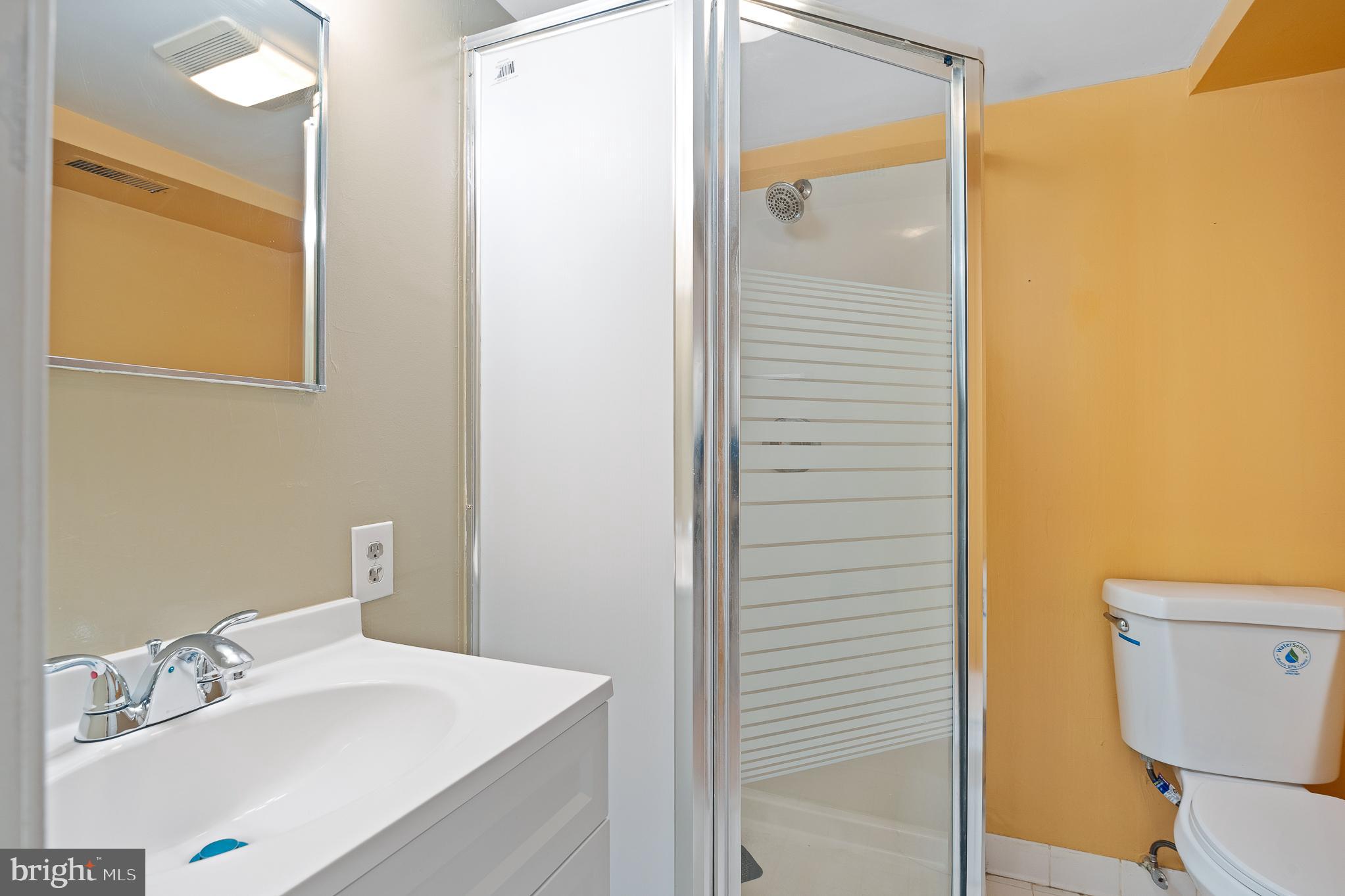 MIDDLEBRIDGE - Residential