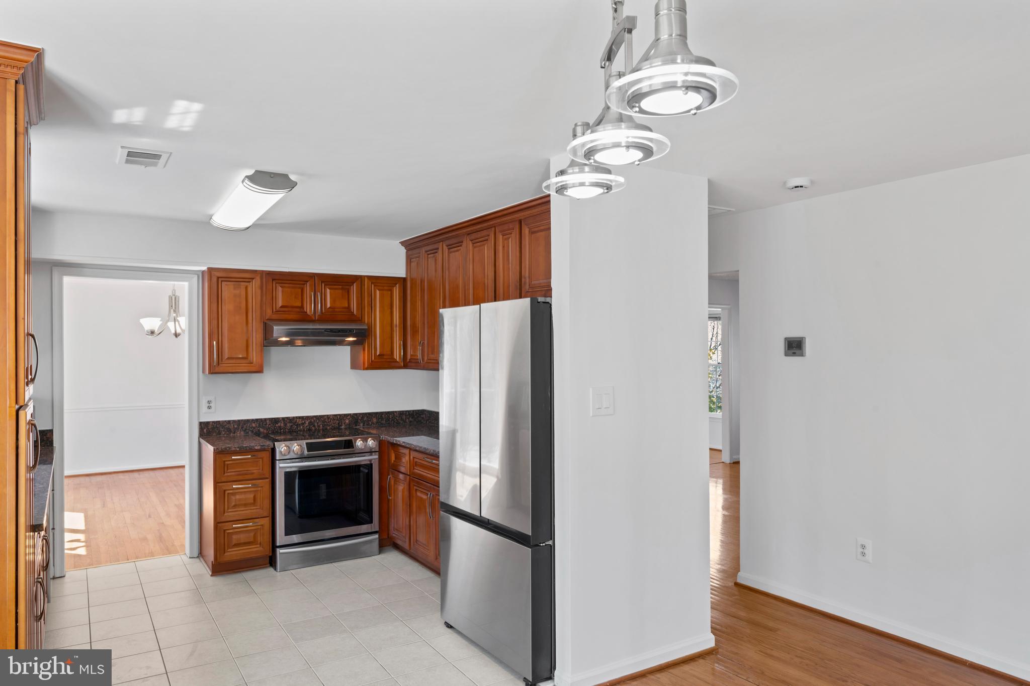 MIDDLEBRIDGE - Residential