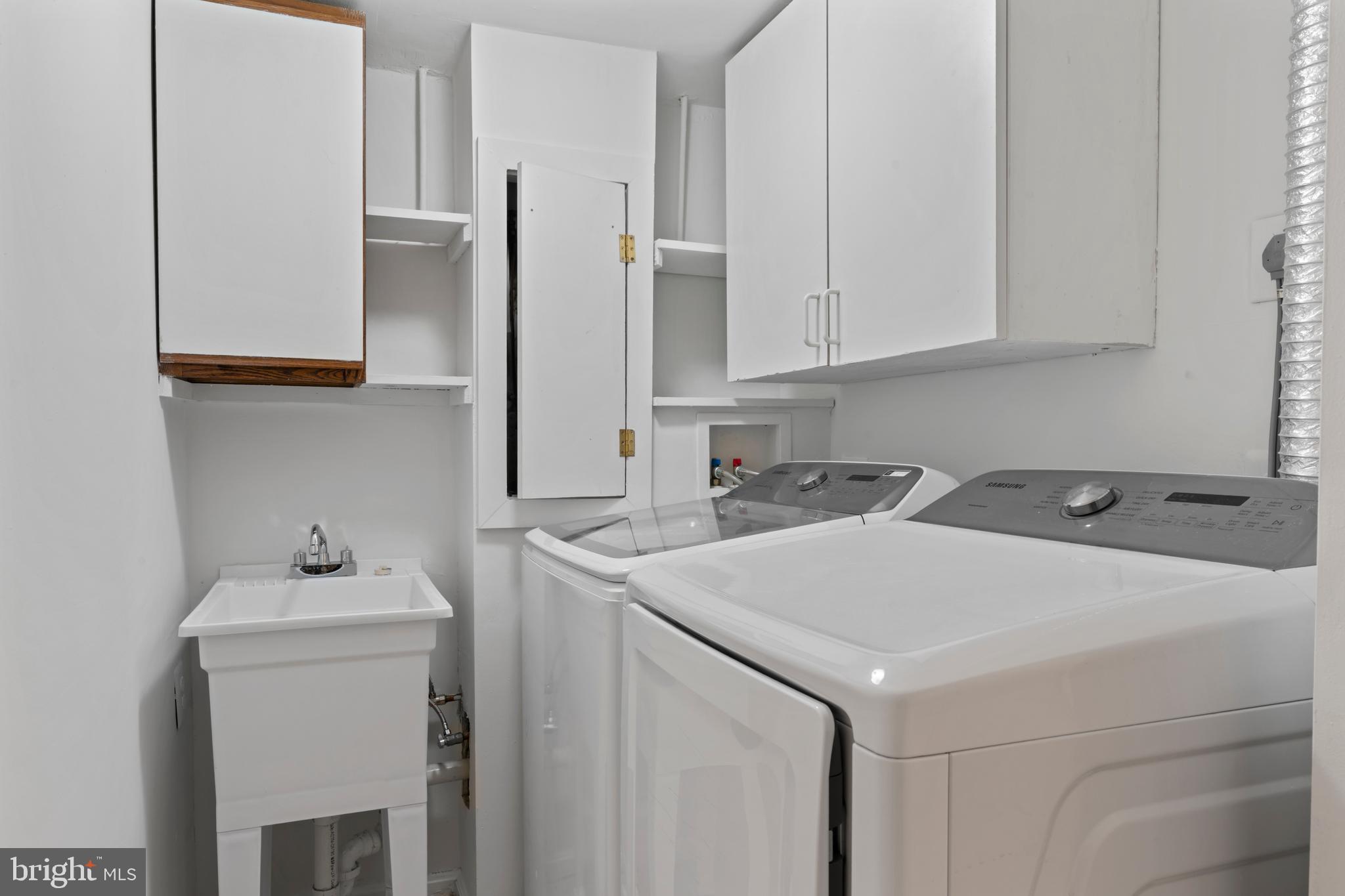 MIDDLEBRIDGE - Residential