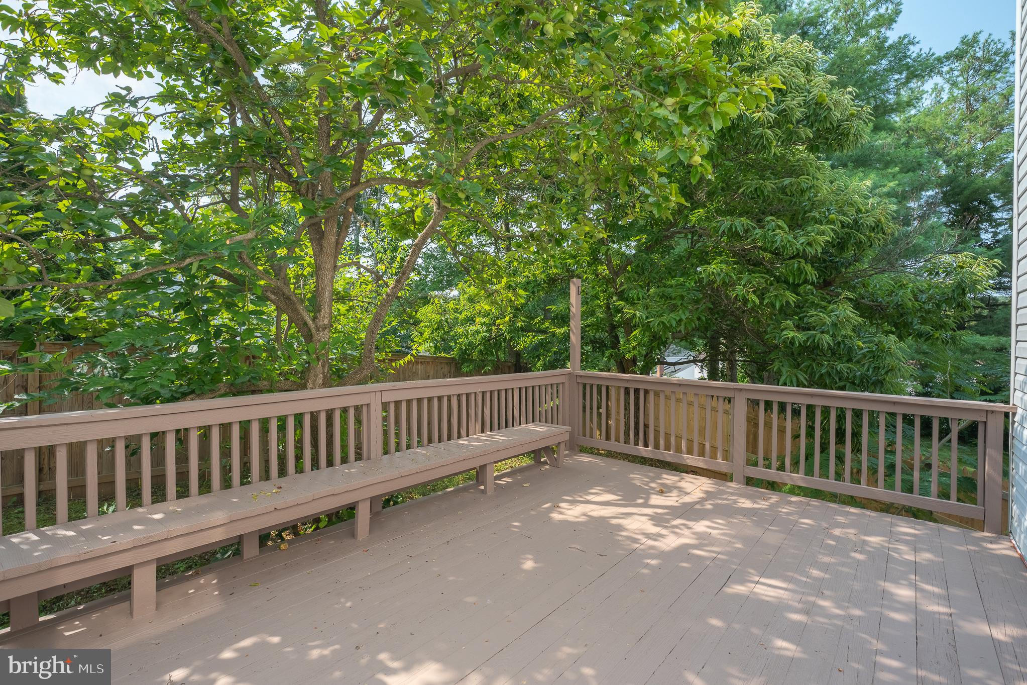 MIDDLEBRIDGE - Residential