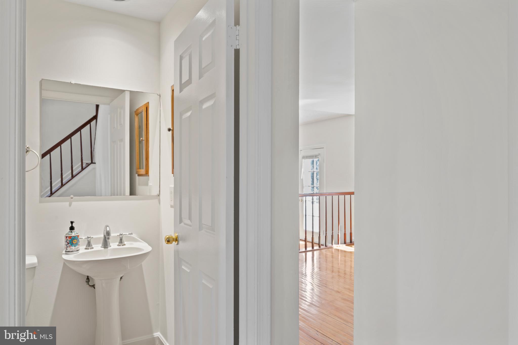 MIDDLEBRIDGE - Residential