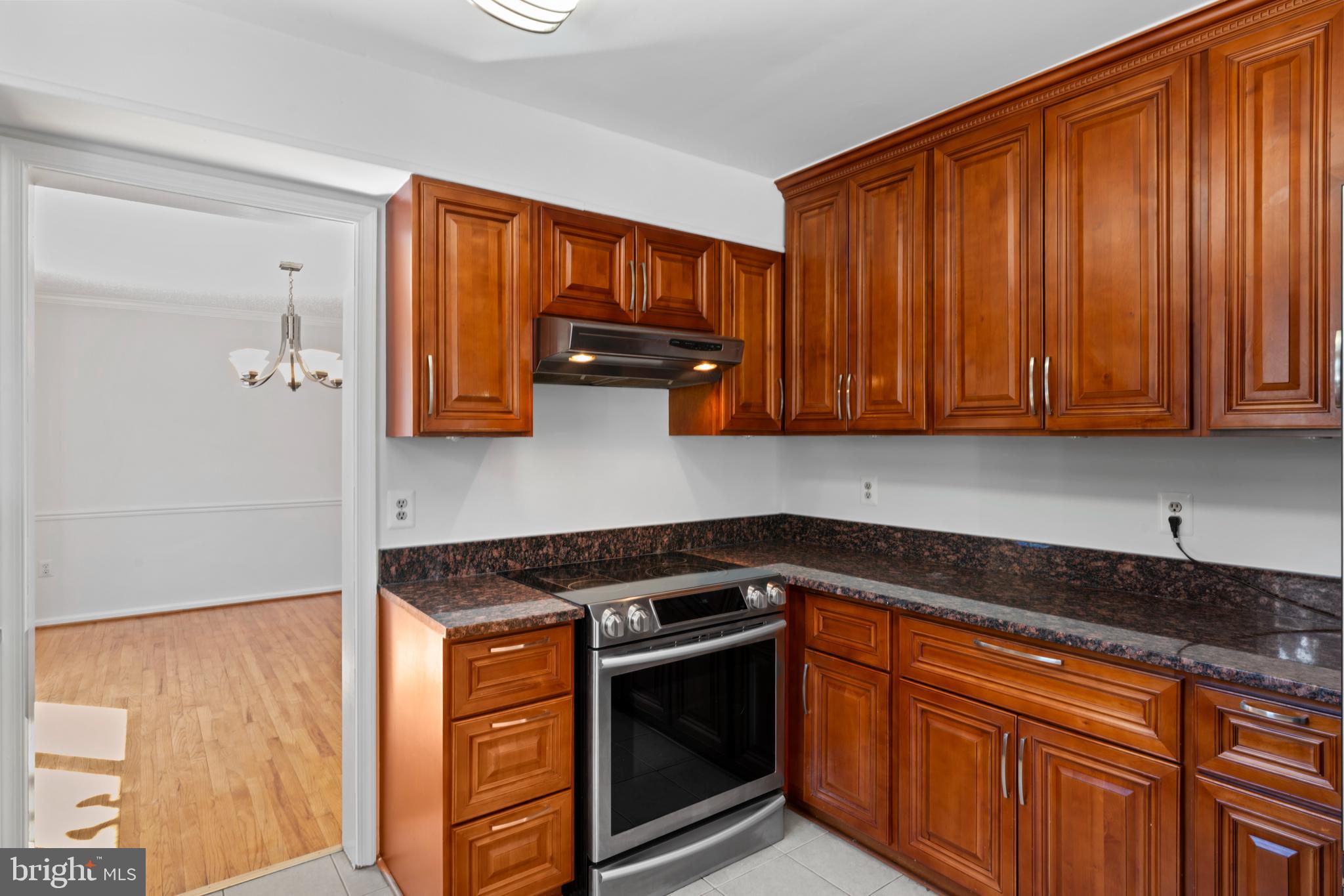 MIDDLEBRIDGE - Residential