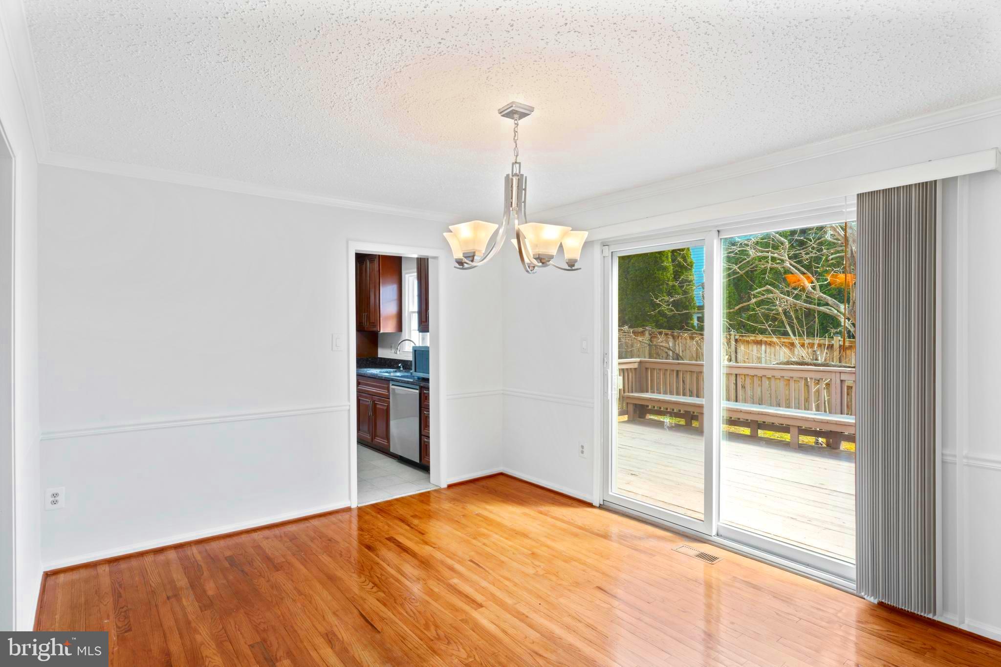 MIDDLEBRIDGE - Residential