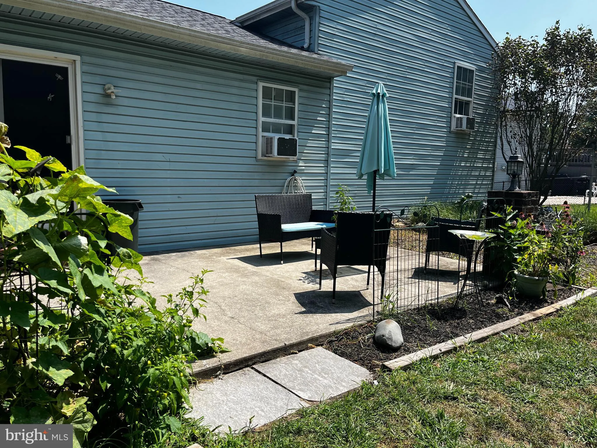 Lebanon, Pennsylvania 17046, United States, 3 Bedrooms Bedrooms, ,2 BathroomsBathrooms,Residential,Pending,184783