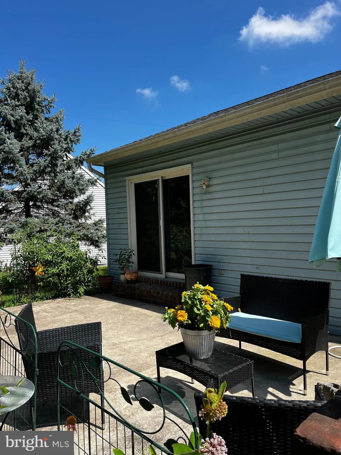 Lebanon, Pennsylvania 17046, United States, 3 Bedrooms Bedrooms, ,2 BathroomsBathrooms,Residential,Pending,184783