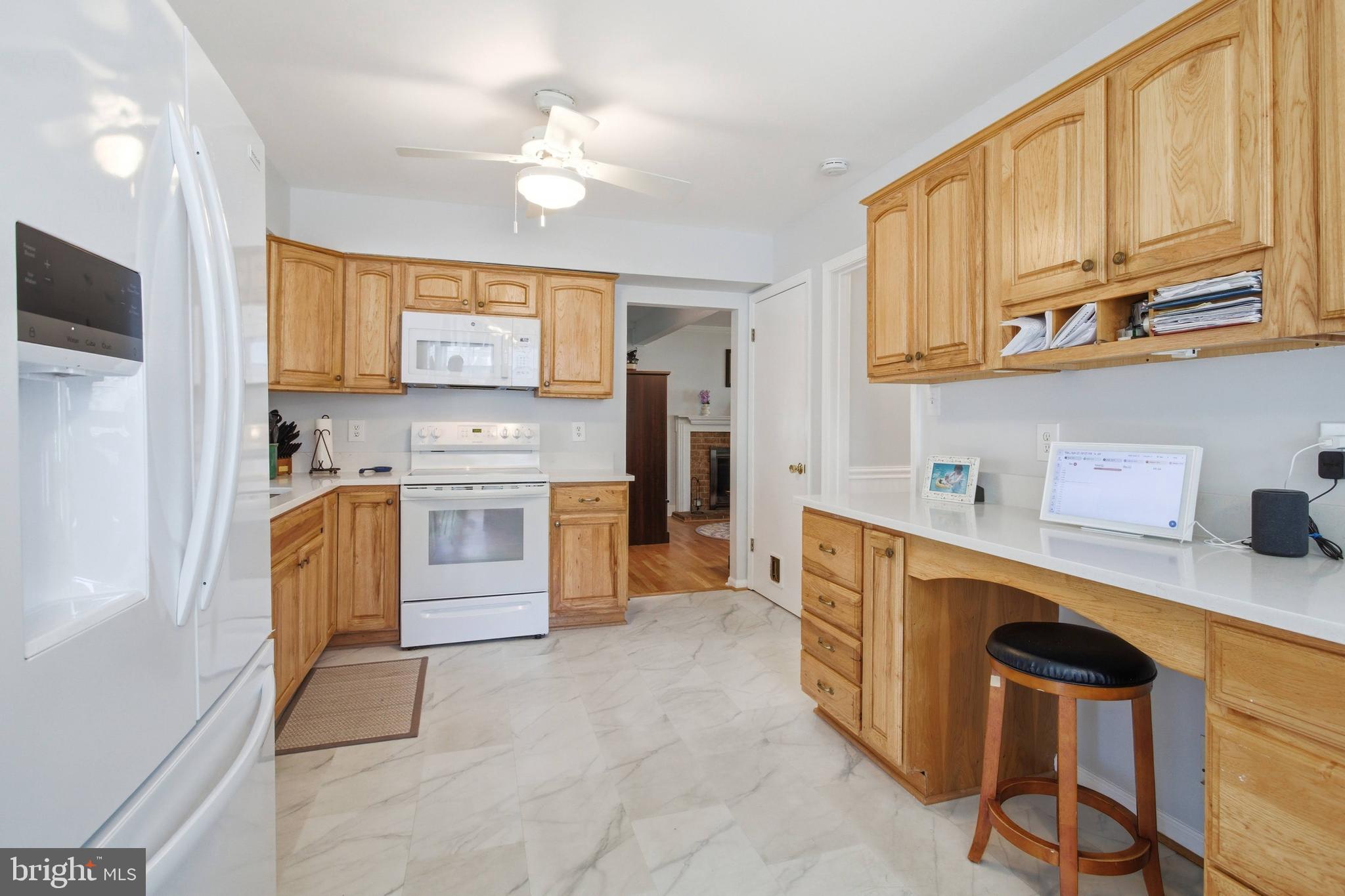 SIGNAL HILL - Residential