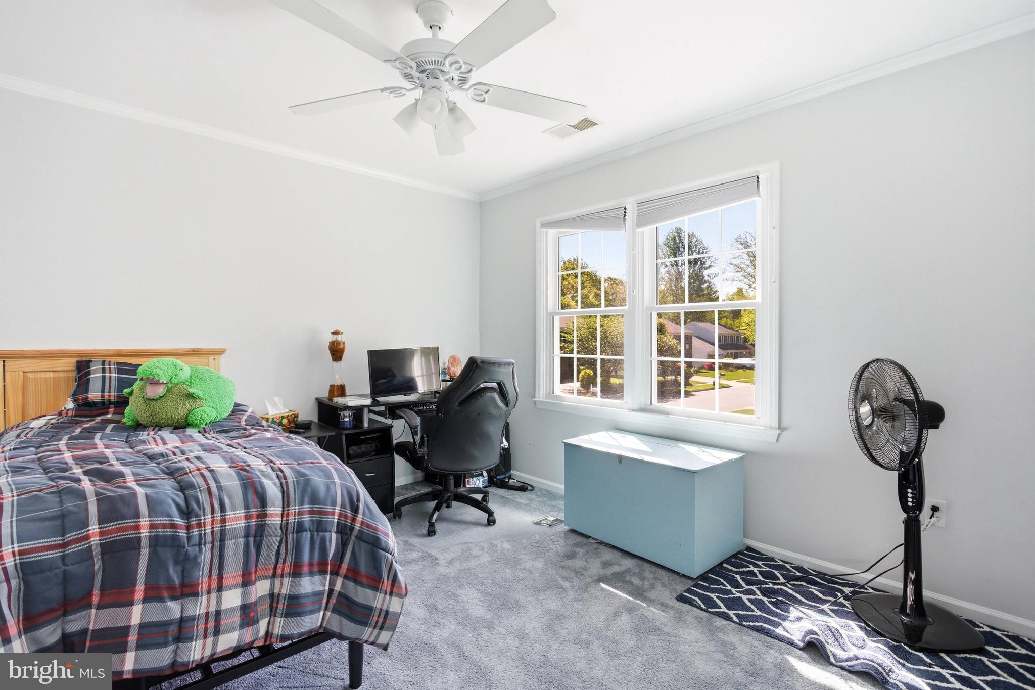 SIGNAL HILL - Residential