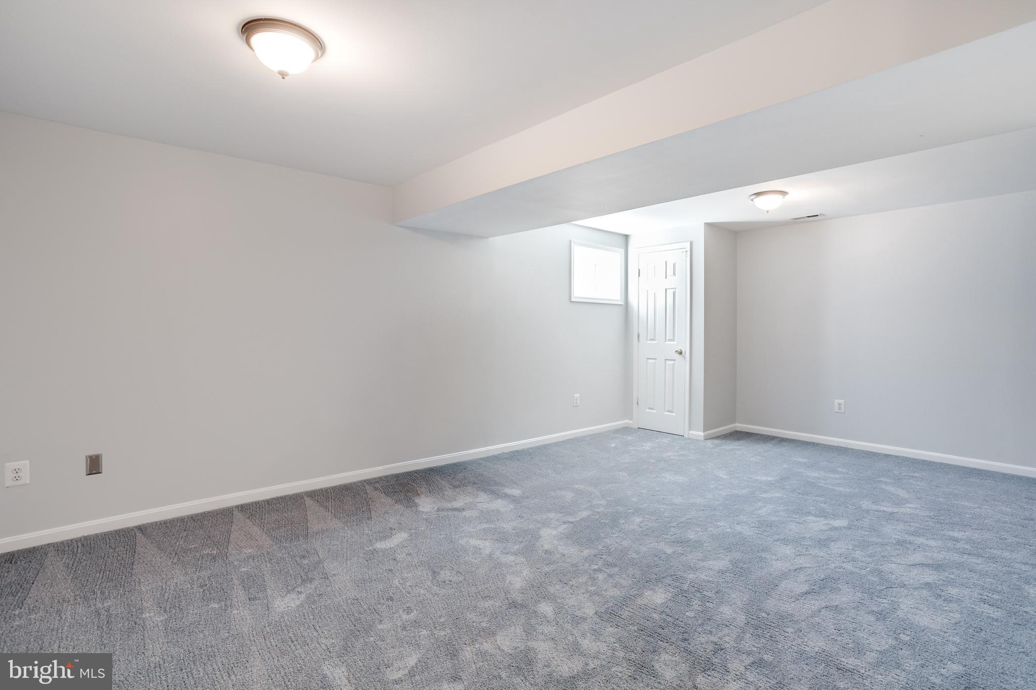 SIGNAL HILL - Residential