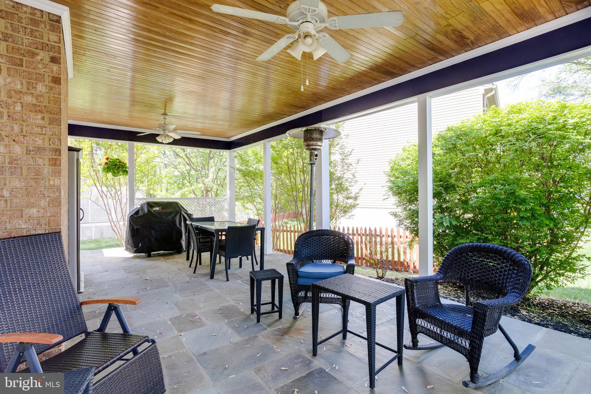 SIGNAL HILL - Residential