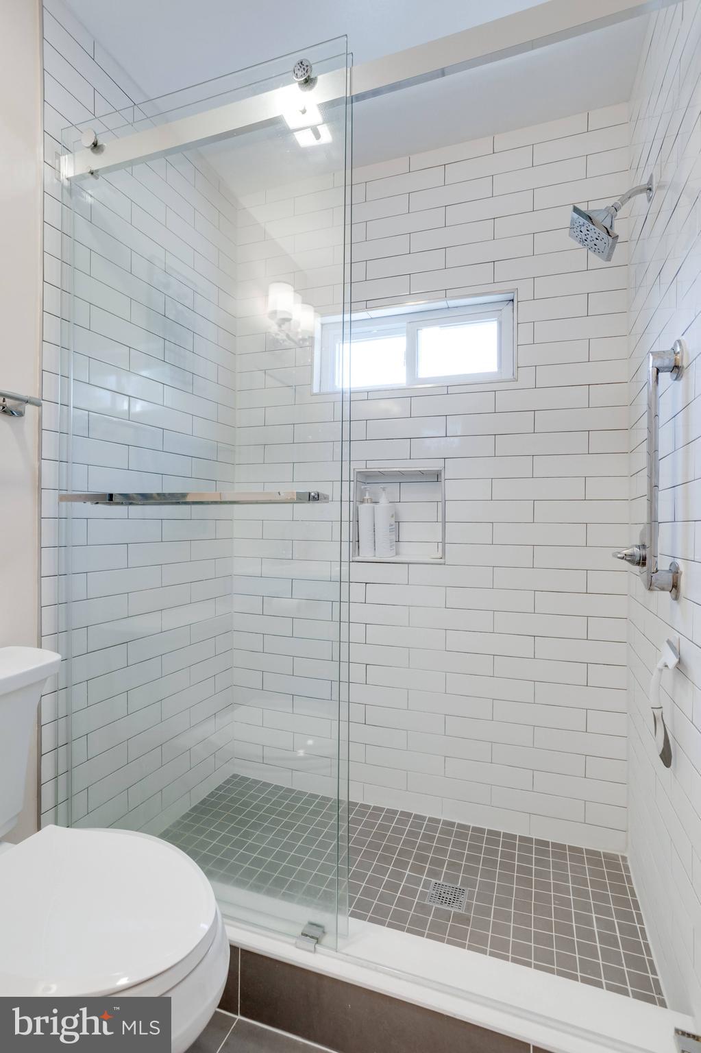 SIGNAL HILL - Residential