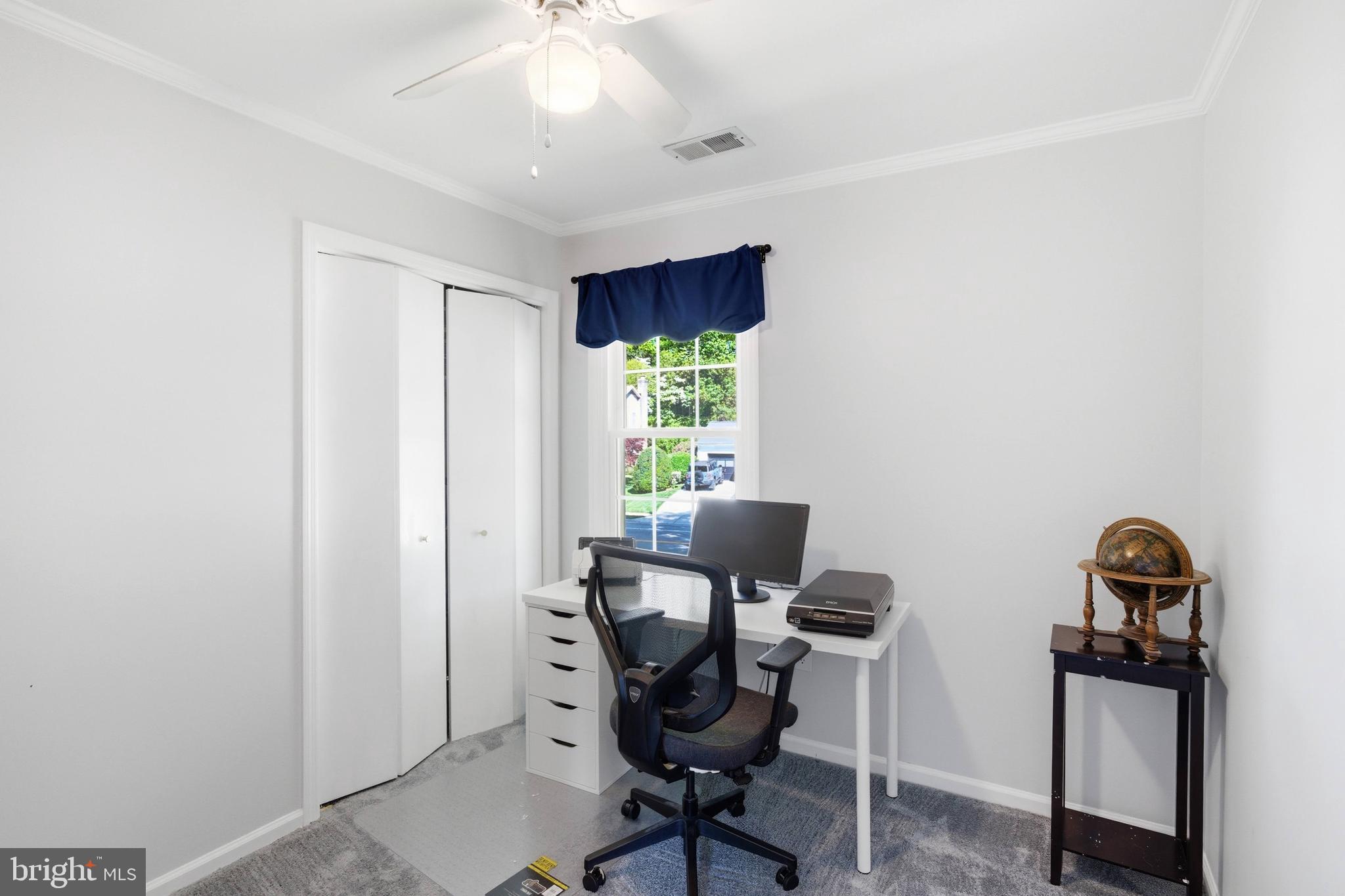 SIGNAL HILL - Residential