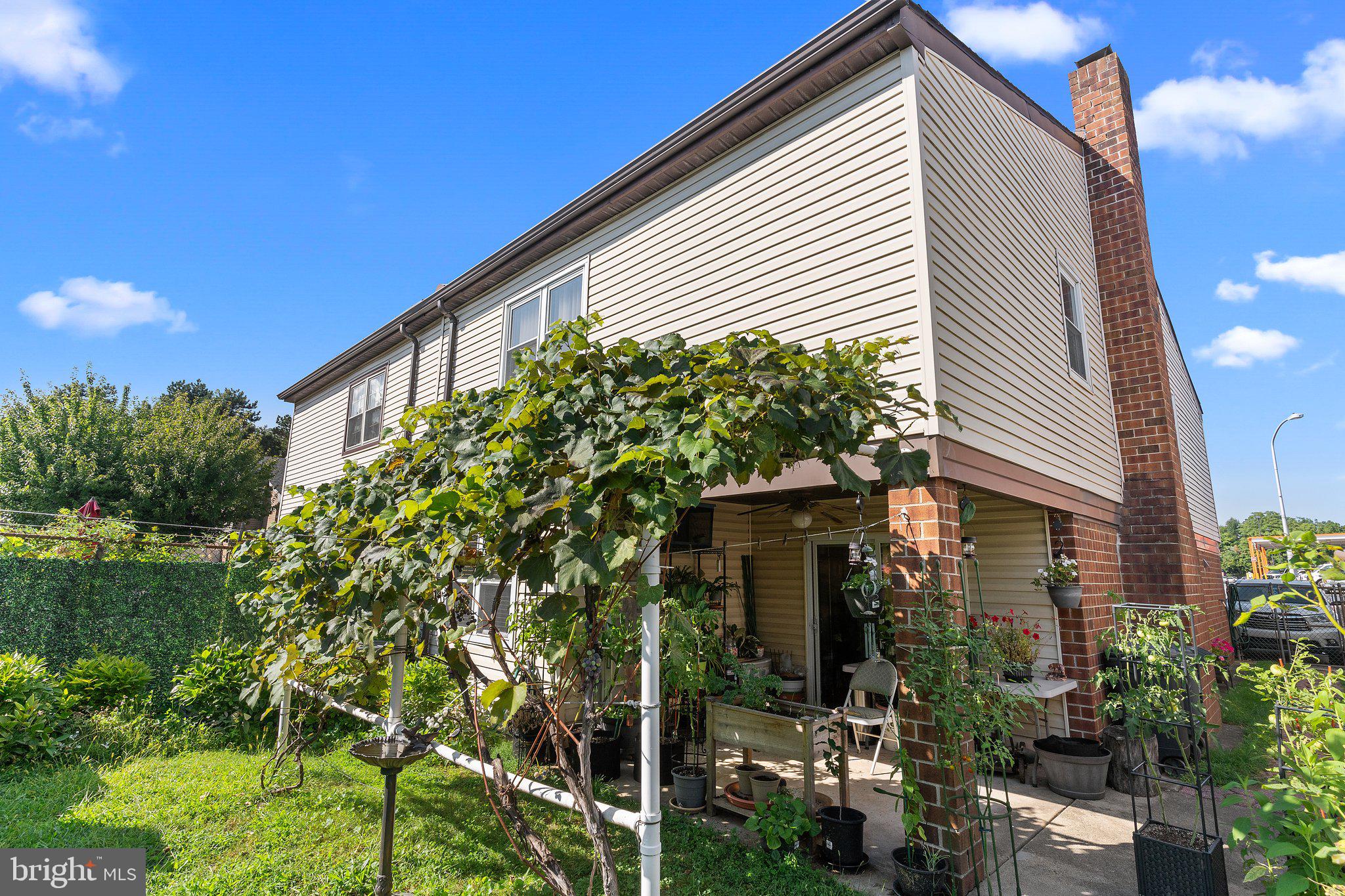 SOMERTON - Residential