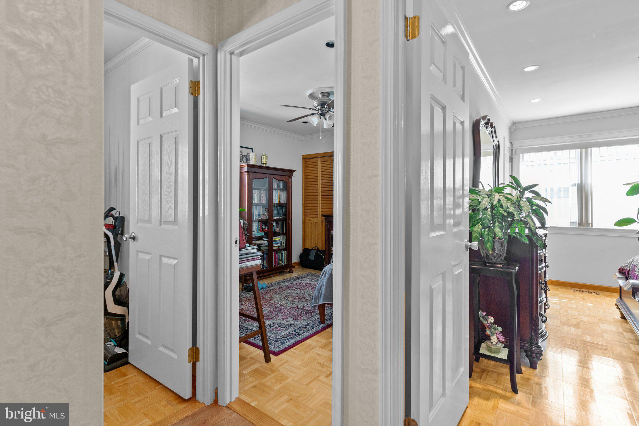 SOMERTON - Residential