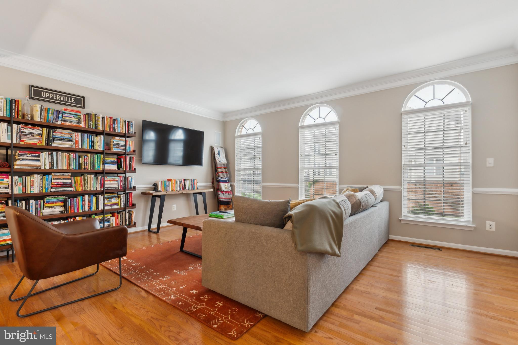 22615 UPPERVILLE HEIGHTS SQUARE
