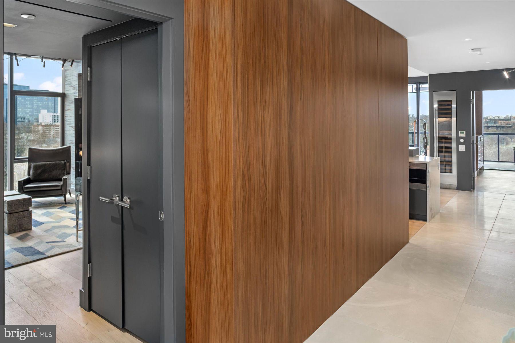 ART MUSEUM AREA - Residential