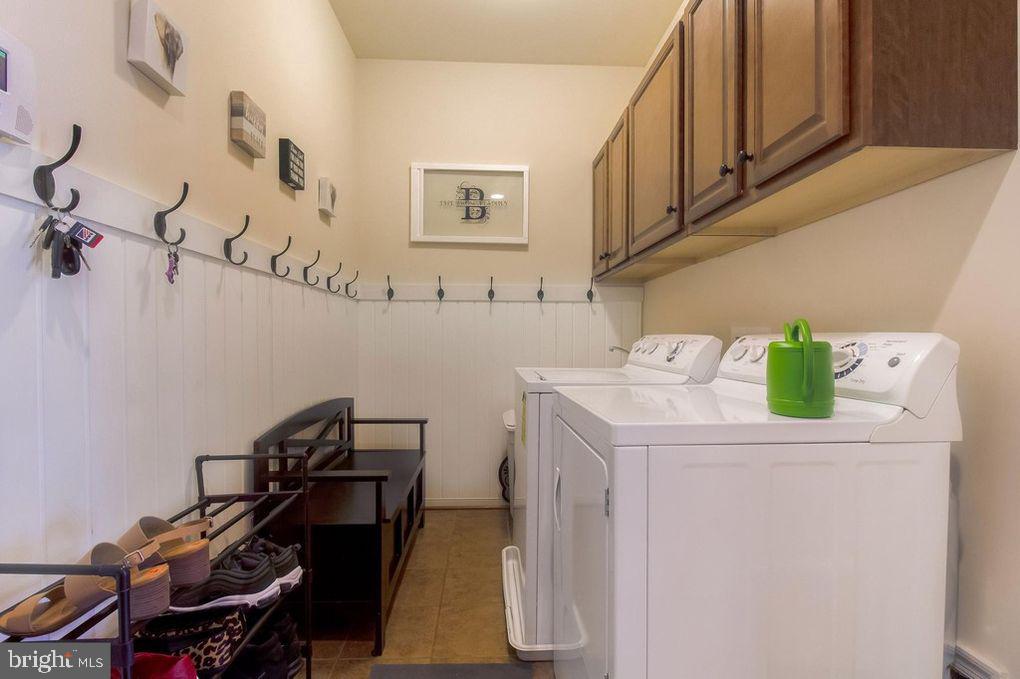 HILLS OF AQUIA - Residential