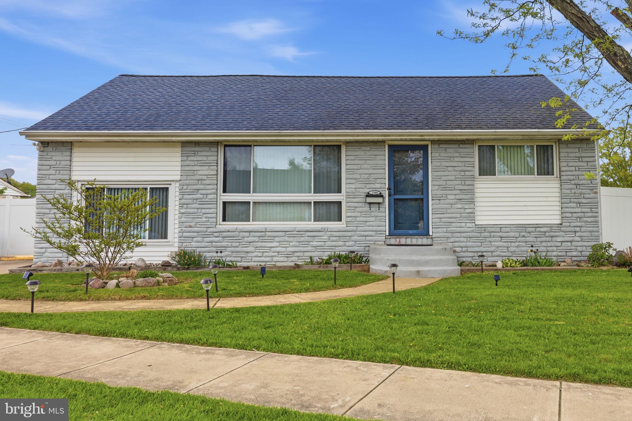 LAUREL BEND - Residential