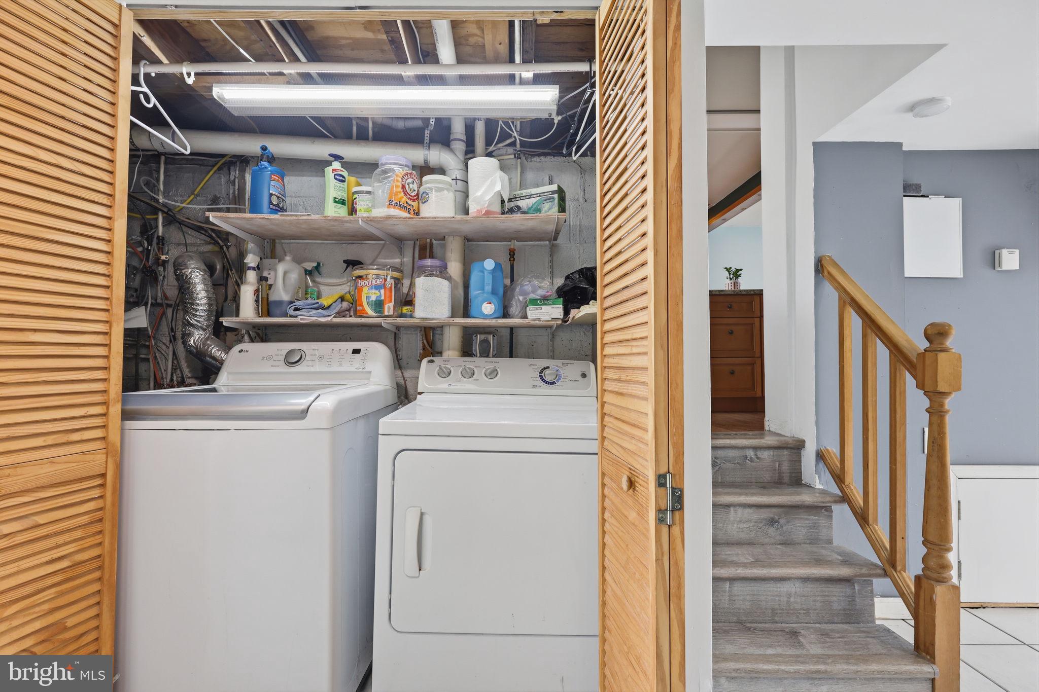 LAUREL BEND - Residential