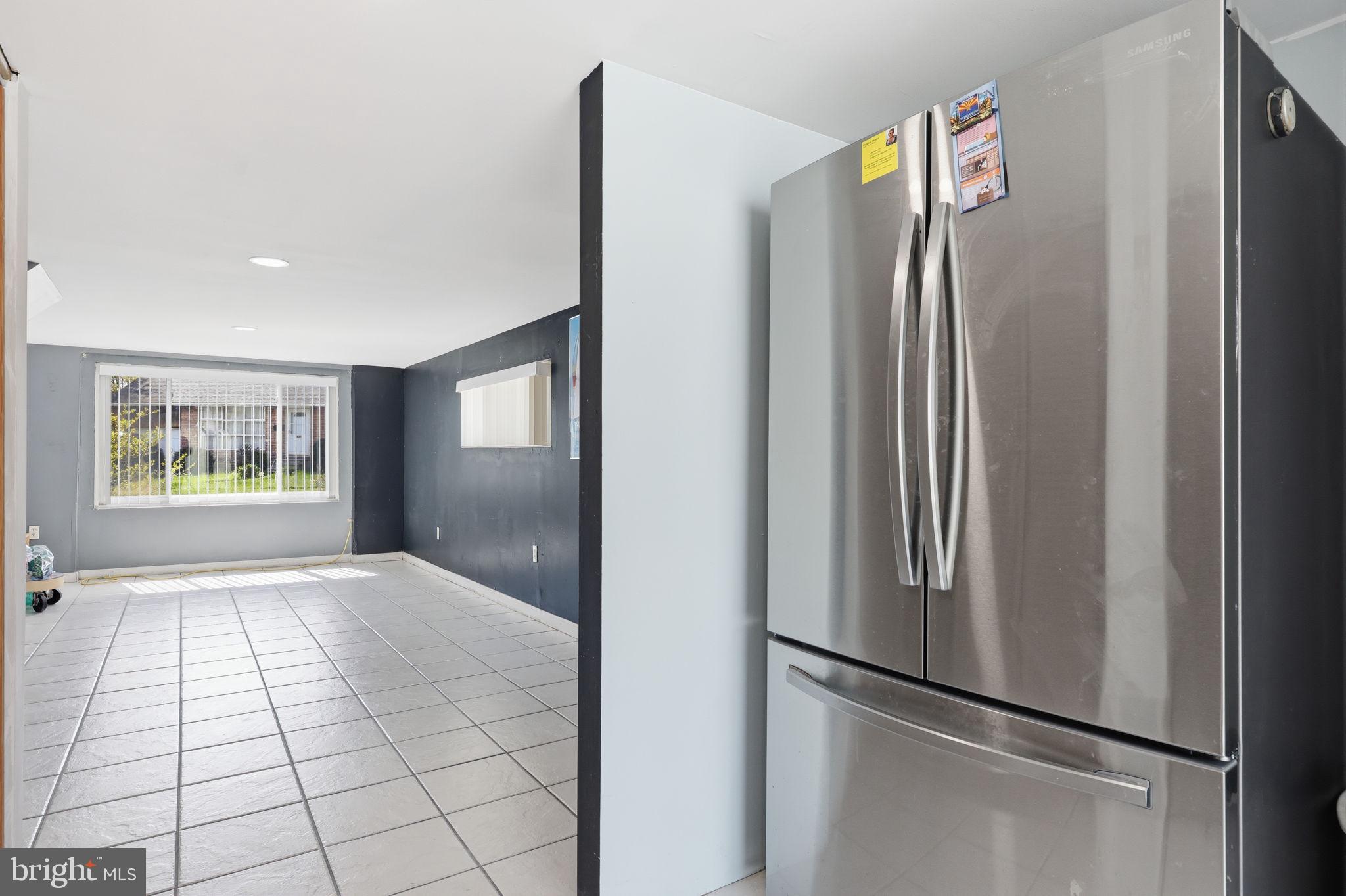 LAUREL BEND - Residential