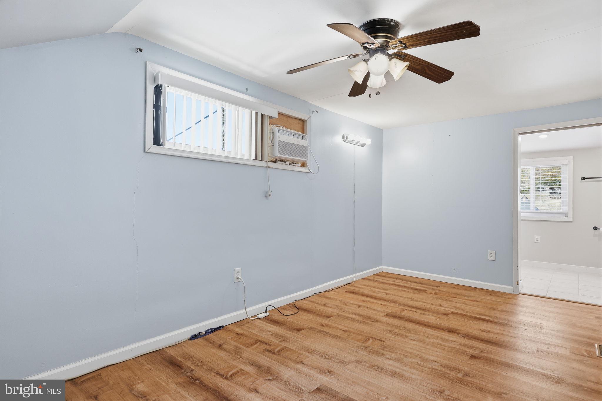 LAUREL BEND - Residential